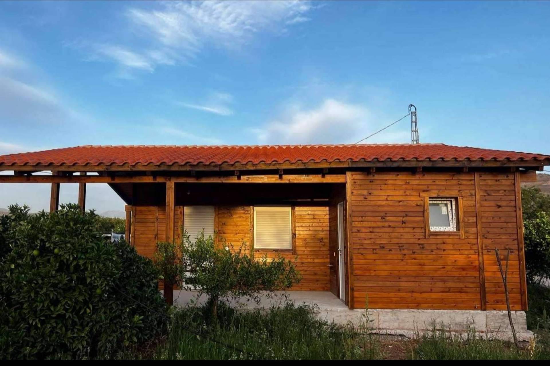 Las casas de madera prefabricadas, porches, pérgolas, cenadores y bungalows de Grupo Delmader