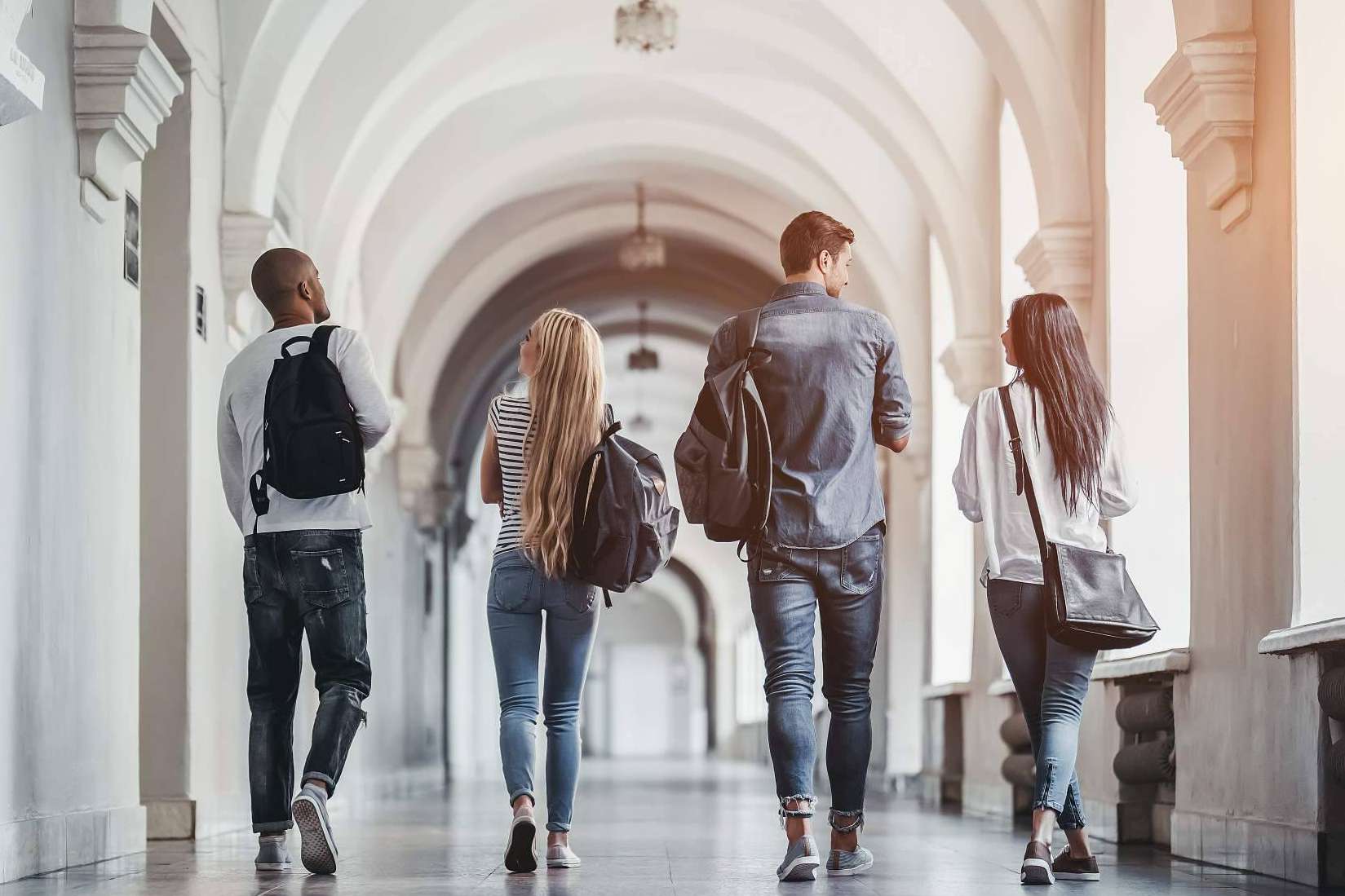 Las diferentes modalidades de Formación Profesional Oficial que ofrece EEP iGroup para el año 2022-2023