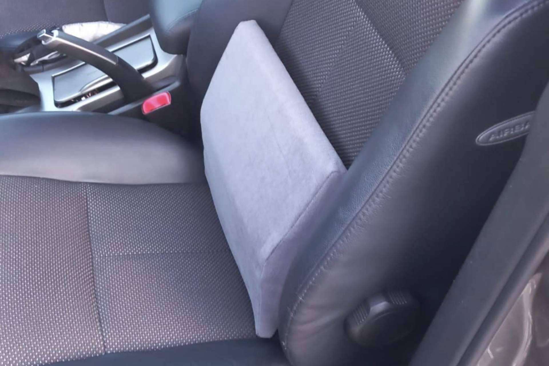 Mejorar la postura y disminuir la fatiga al conducir de la mano de Actineck LumbCar