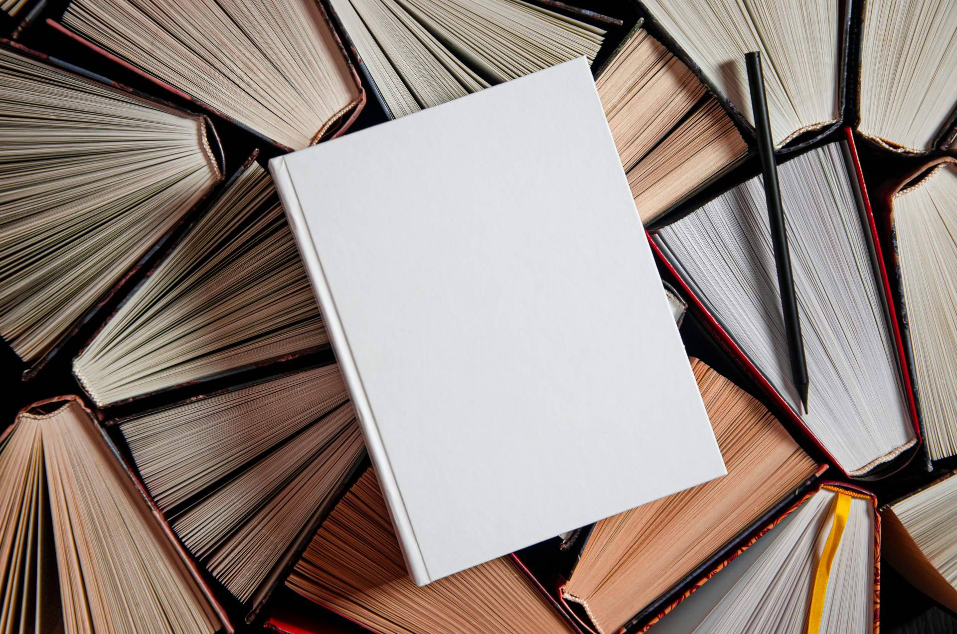 La importancia de diseñar una cubierta de libros única para atrapar al lector
