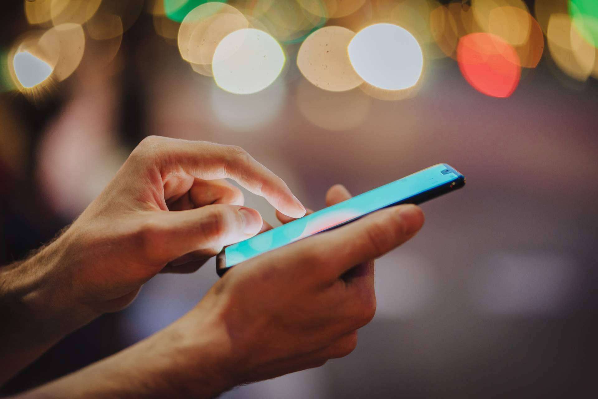 UbCloud dispone de planes de telefonía VoIP para empresas inteligentes
