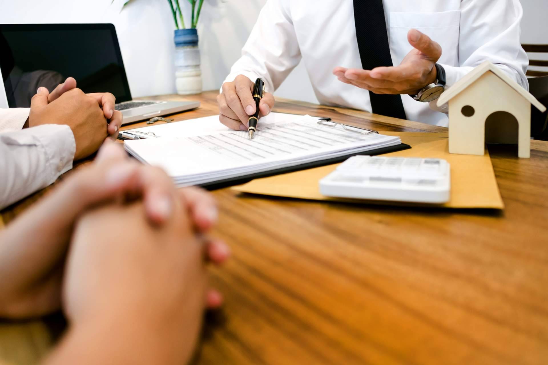 D&A Inmobiliaria, el equipo de profesionales inmobiliarios de Málaga que trabaja en exclusiva para el cliente en la venta de su vivienda