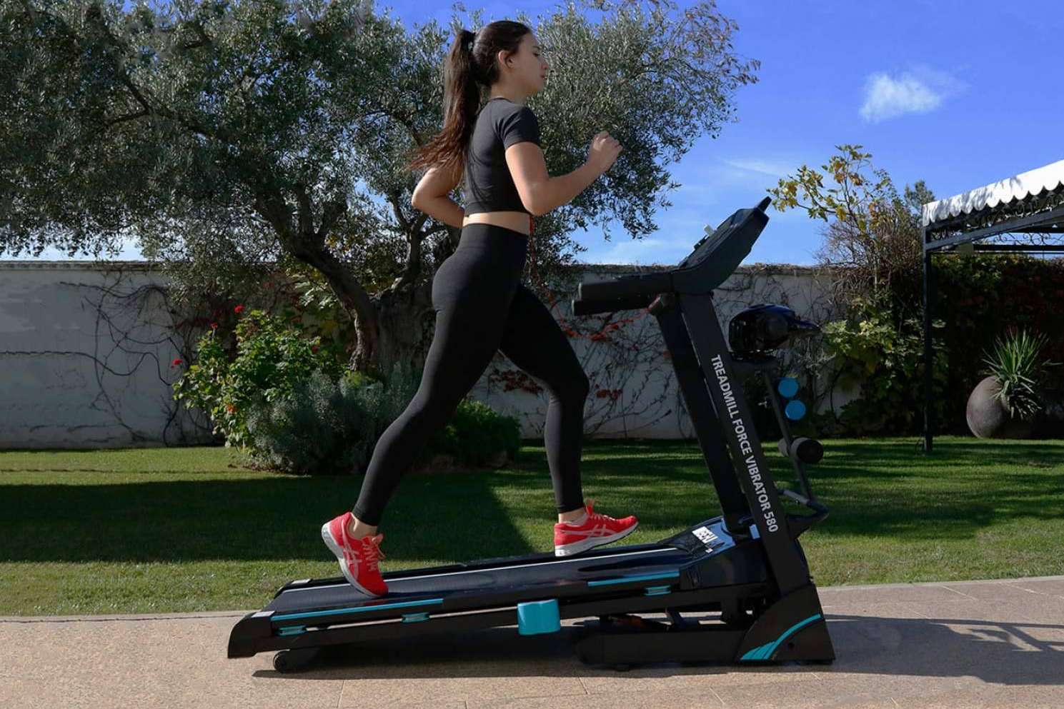 Hacer cardio con las cintas de correr y andar de Behumax