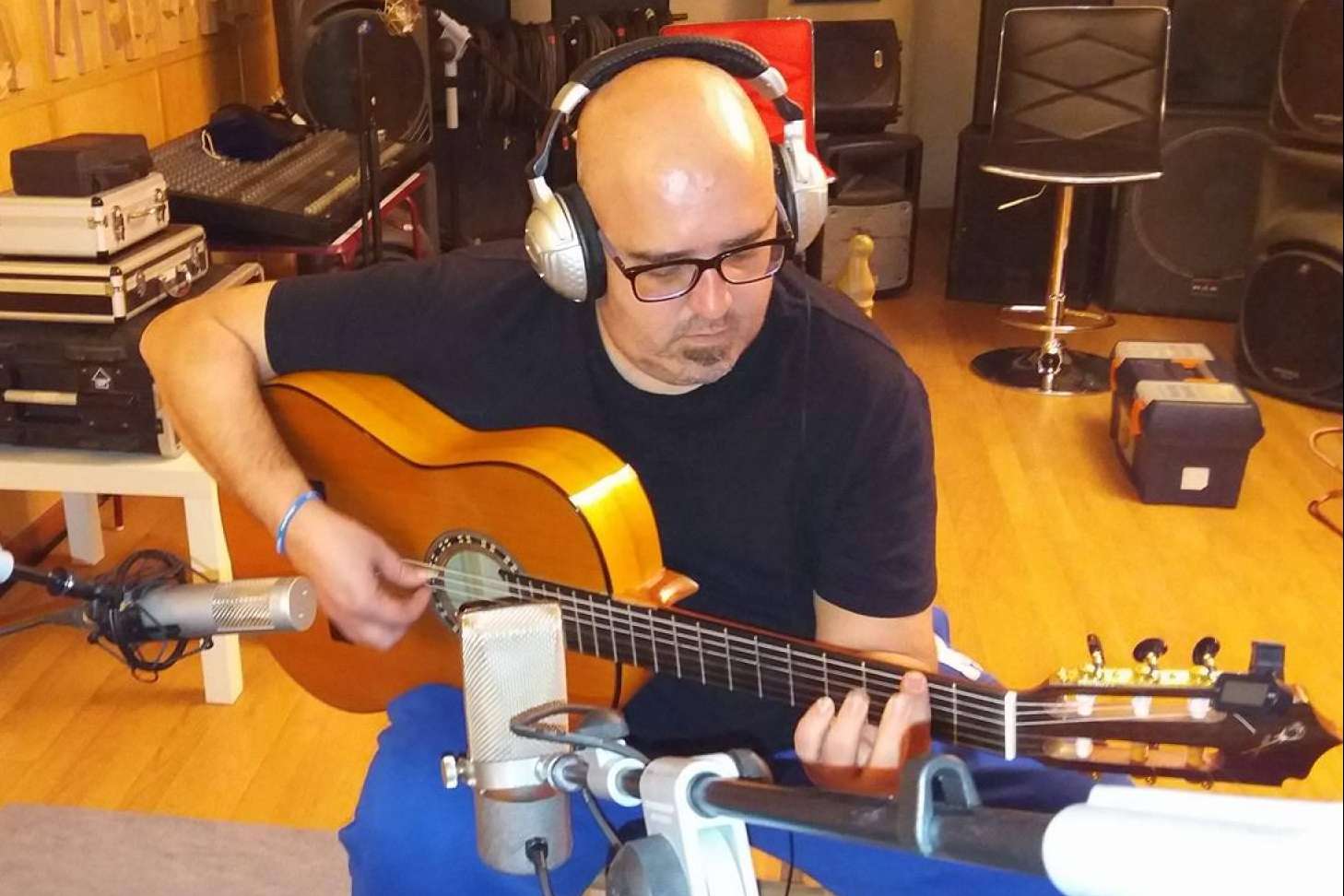 AprendeGuitarra.es permite aprender guitarra flamenca desde casa y con la supervisión de un profesor