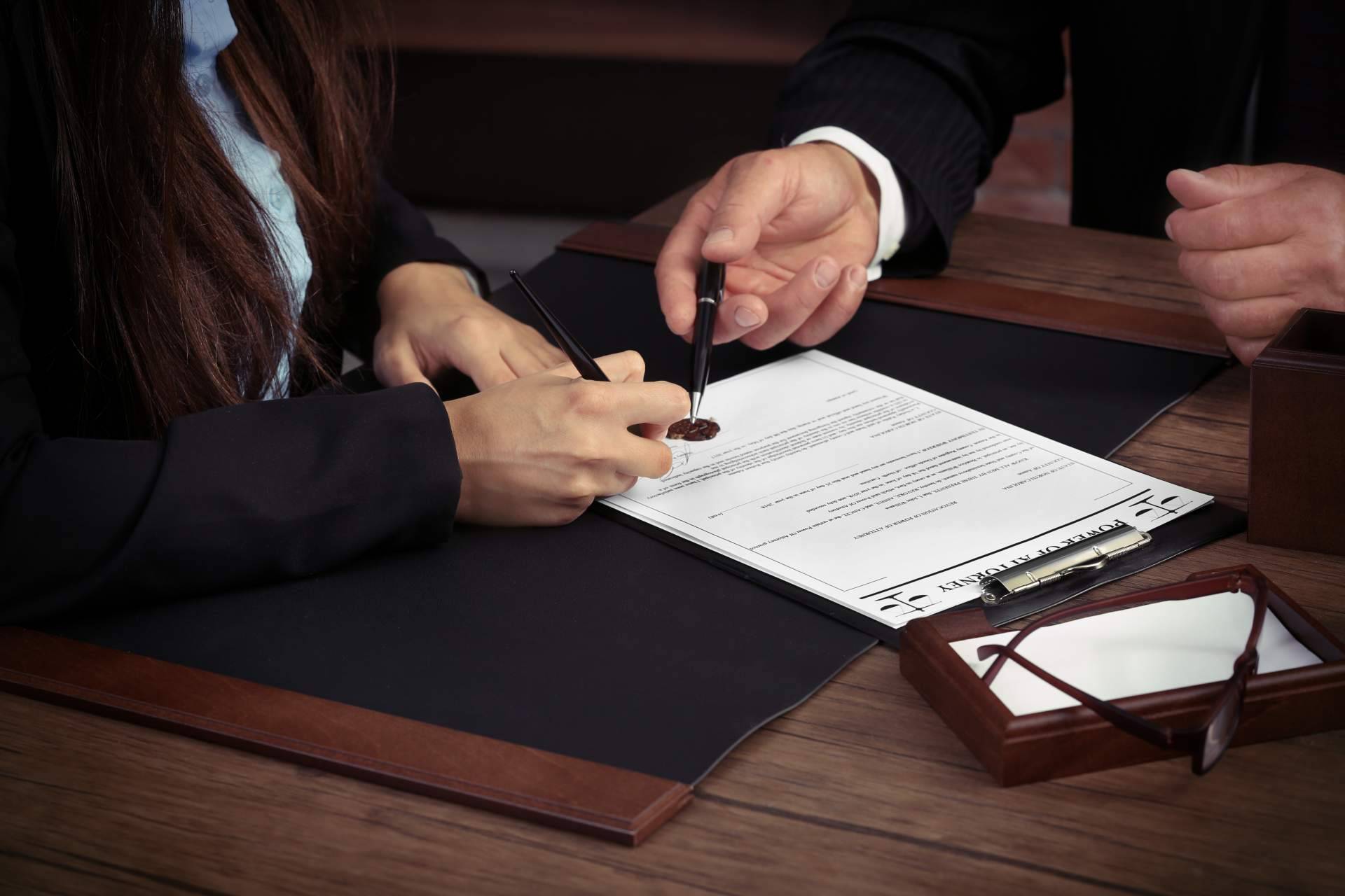 La necesidad de contar con abogados especialistas para la constitución de una fundación