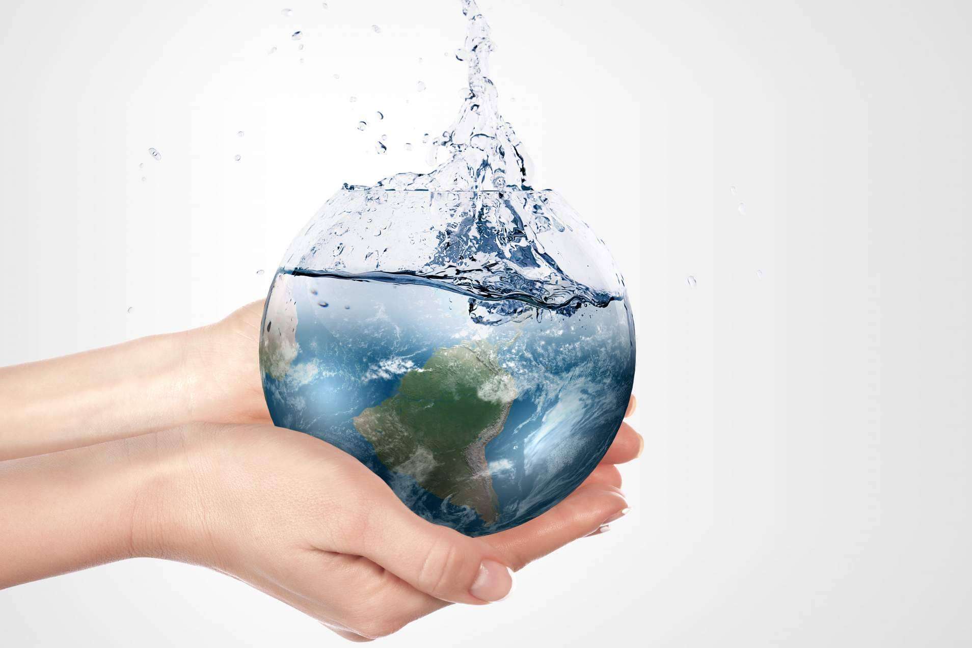 Las botellas de las fuentes de Blue Planet ayudan a cuidar el medioambiente y contribuyen al reciclaje