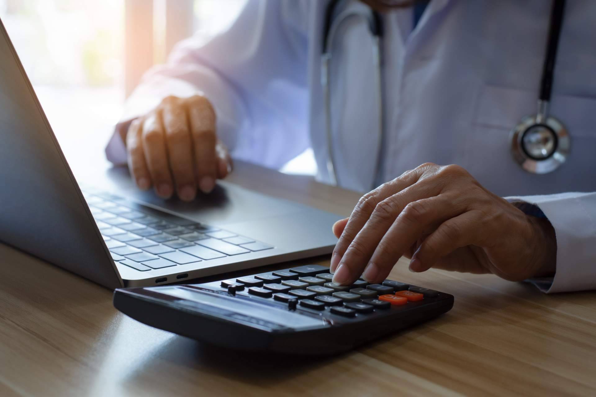 Servicio para reclamar intereses abusivos, con Asesority