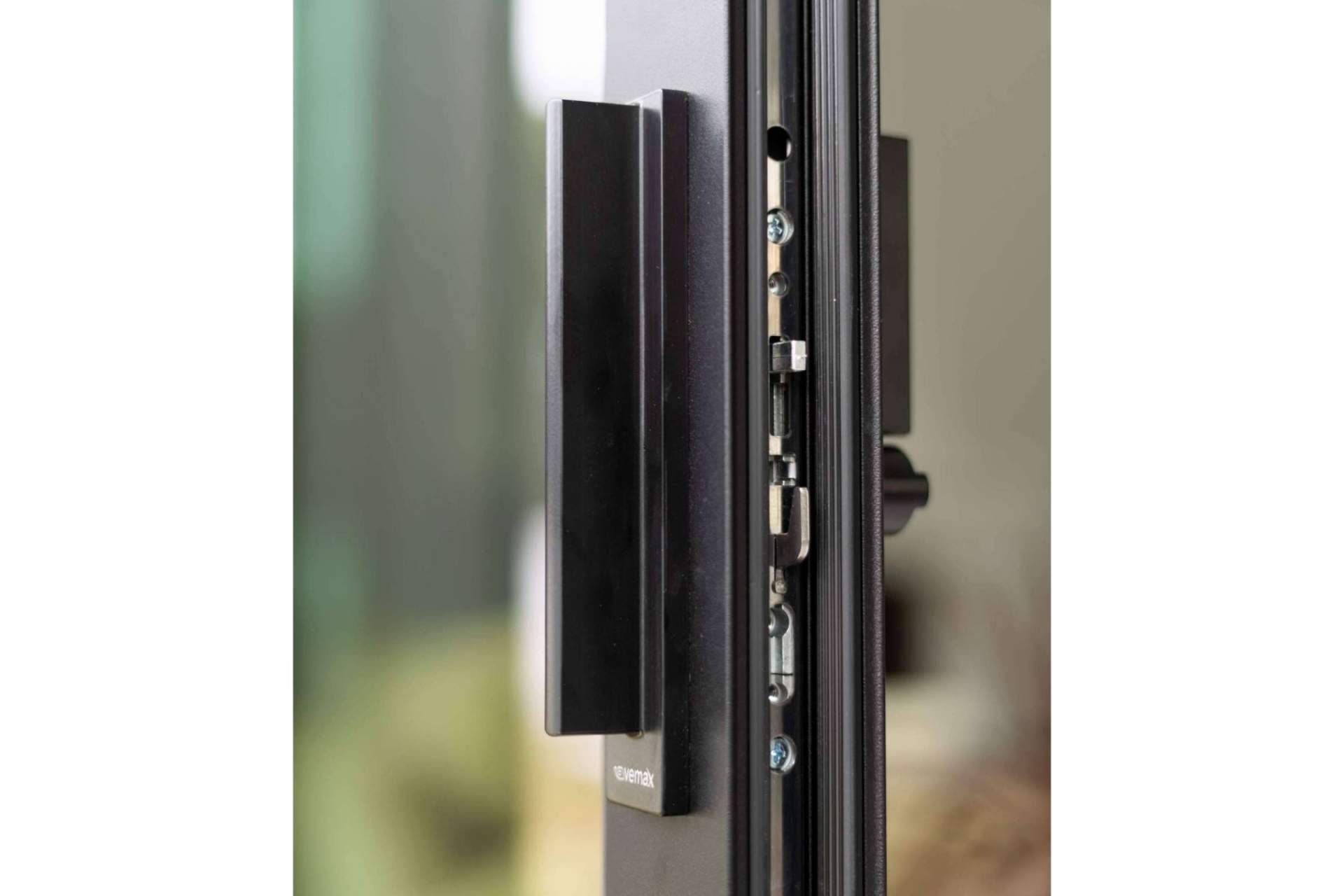 Contar con un hogar seguro es posible de la mano de Vemax y sus ventanas de seguridad