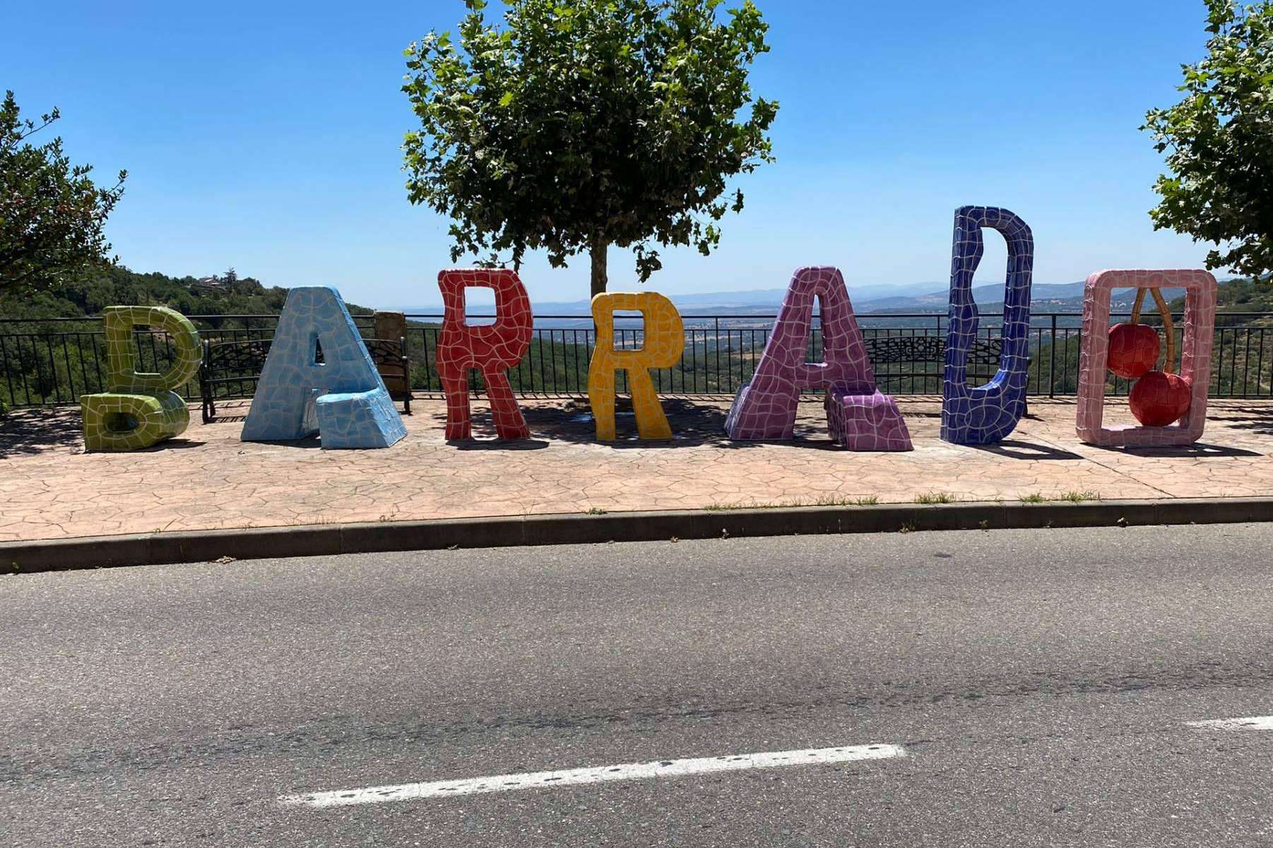 Aumenta la demanda de las letras corporativas de las localidades MobuArtex