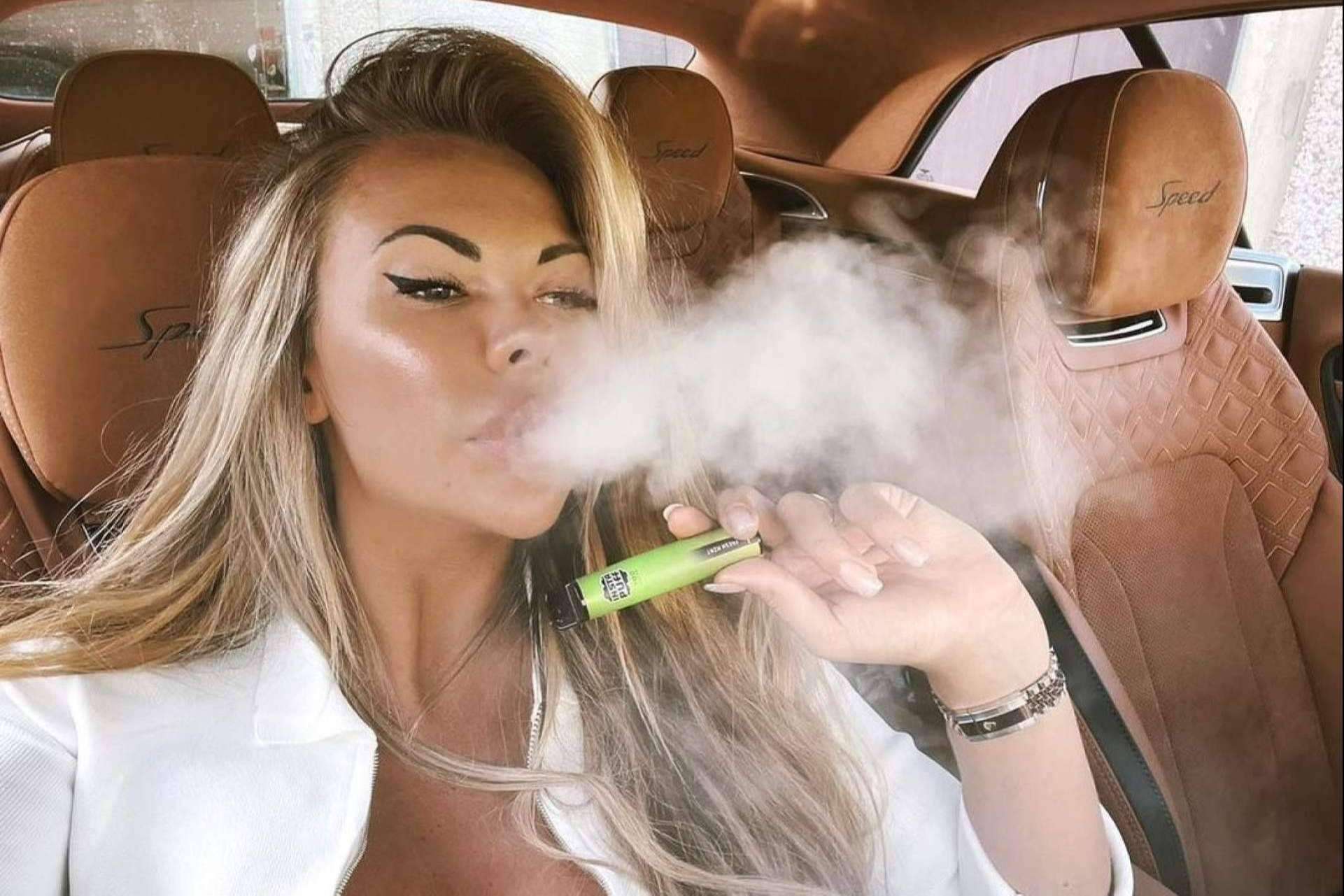 Estrategia para dejar de fumar a través de vapers, de la mano de Insta Puff
