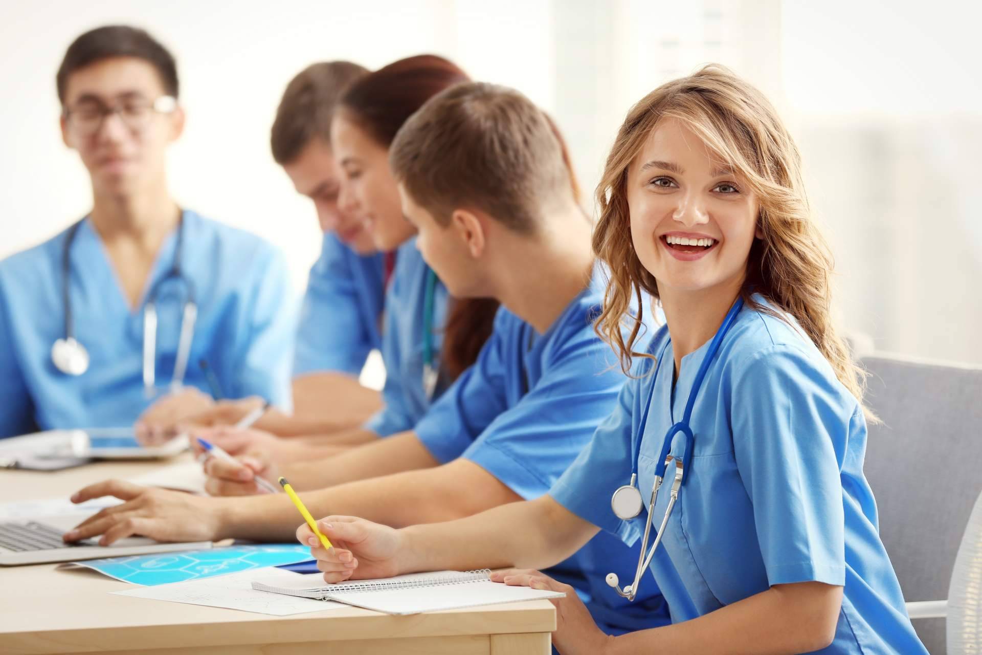 La opinión de los alumnos que han estudiado en la academia Enfermería Evidente