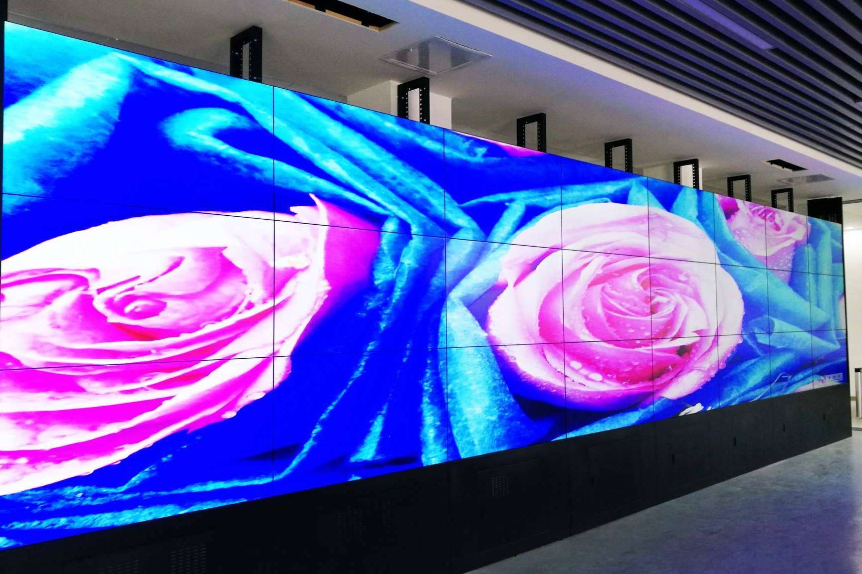 Las pantallas para cartelería digital y otros productos de escaparatismo digital formarán parte del Integrated Systems Europe, ISE2023