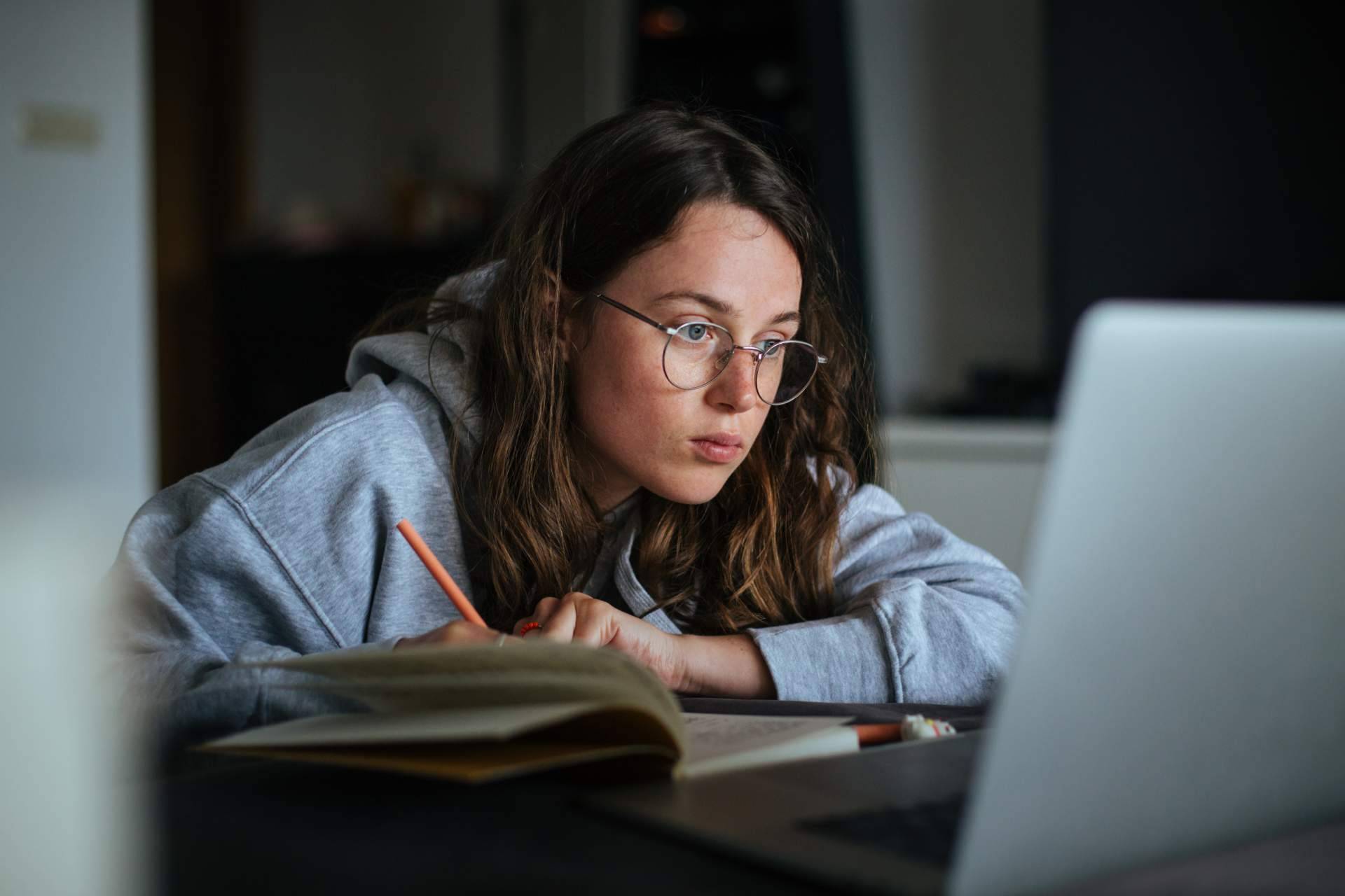Servicios Profesionales Online, una aplicación sin límites en la que se puede encontrar desde clases de matemáticas hasta de guitarra