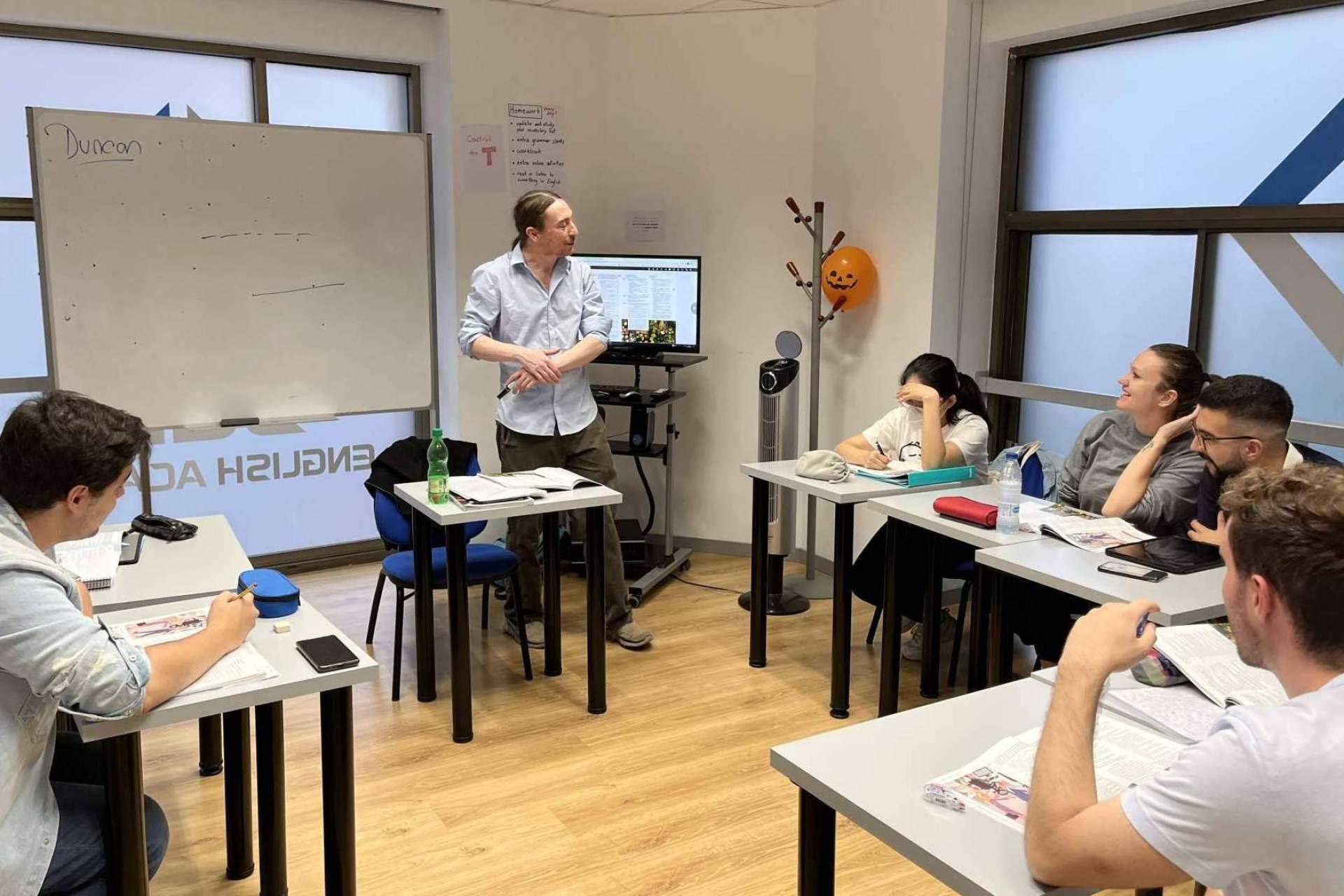 Seif English Academy asegura el certificado Aptis en un mes