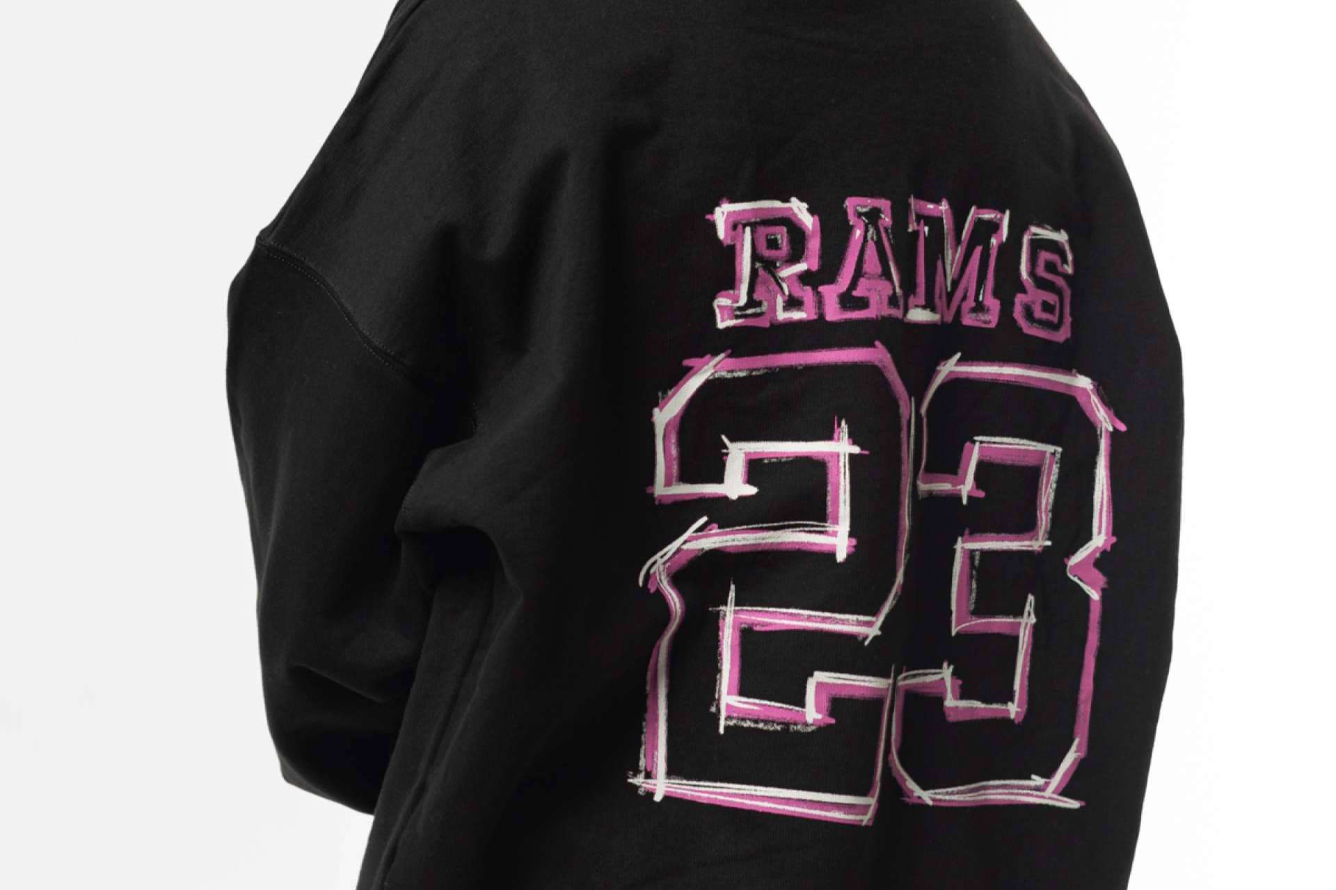 Vestir siguiendo el oversize style, con las prendas de Rams 23