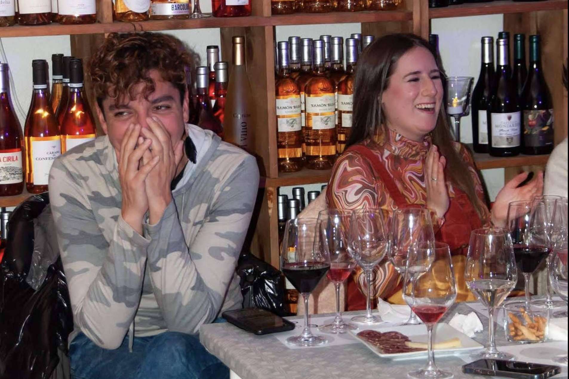 Vinopremier y su servicio experiencial con las catas de vino, cervezas y destilados