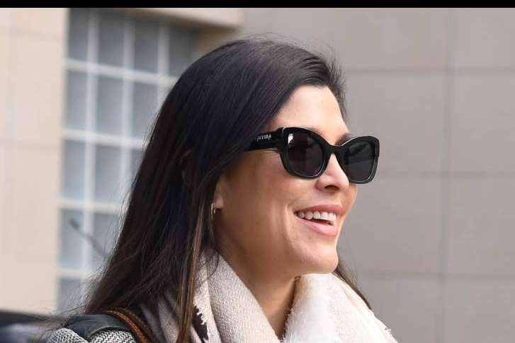 ¿Por qué es importante la lente polarizada en gafas de sol?