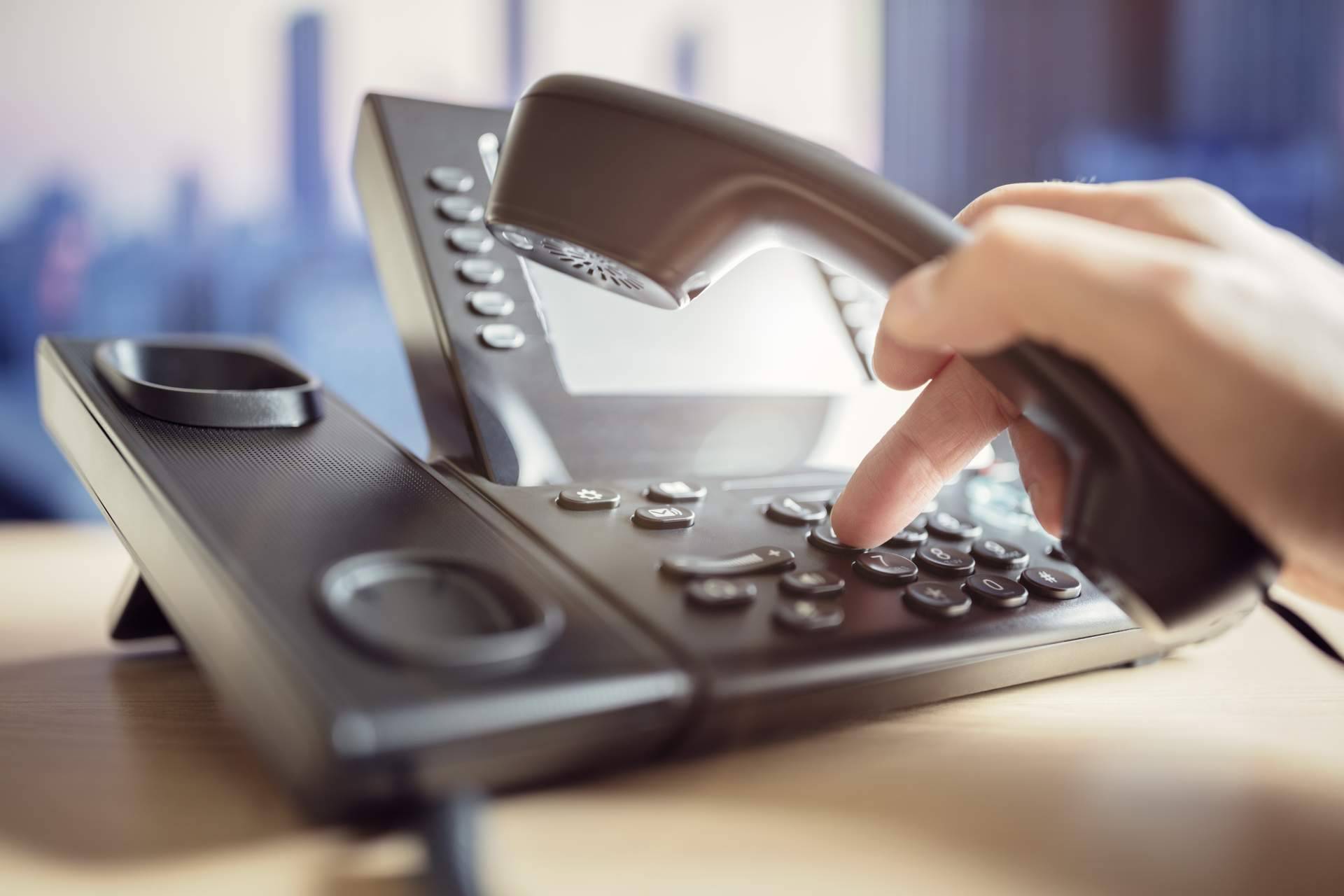 Conocer los beneficios de contar con una centralita de teléfono para las empresas