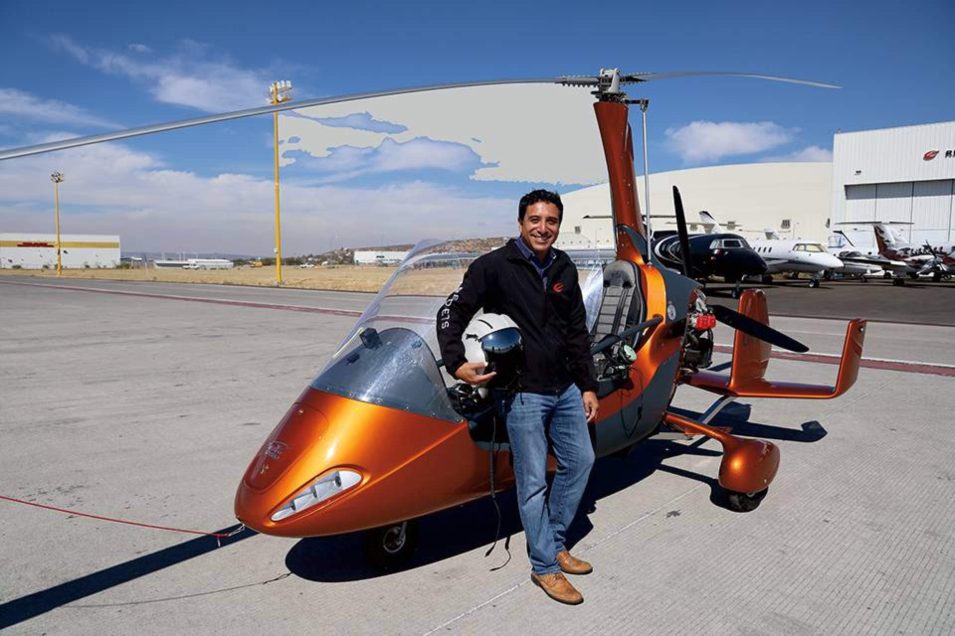 Bernardo Eucario Moreno León brinda una mirada a la evolución de la Aviación Civil en México