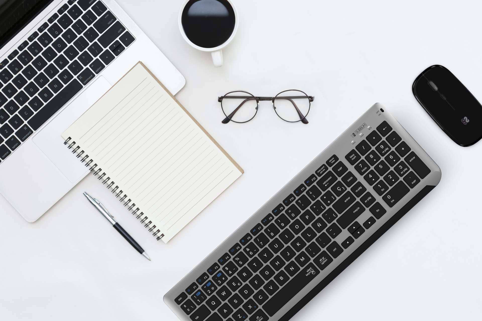Tecnología dual para teclados y ratones SUBBLIM