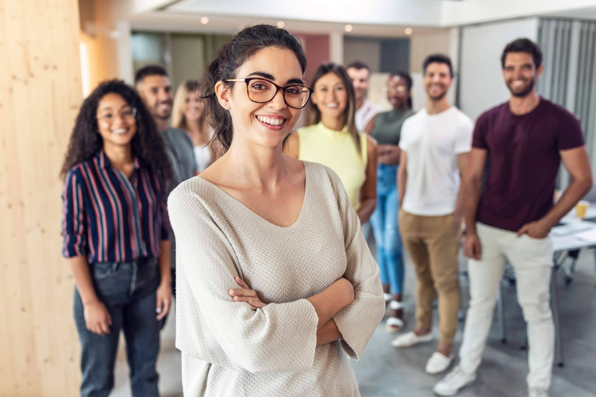 ¿Cómo se puede aumentar la felicidad de los equipos en una empresa?