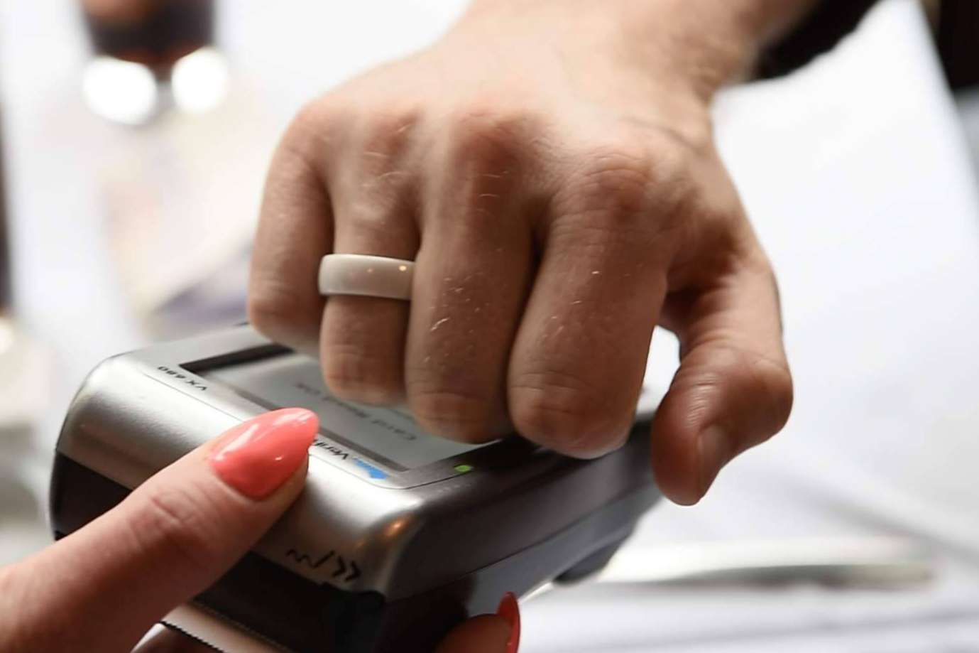 Rikki, el anillo de pago como alternativa novedosa de la alianza tradicional