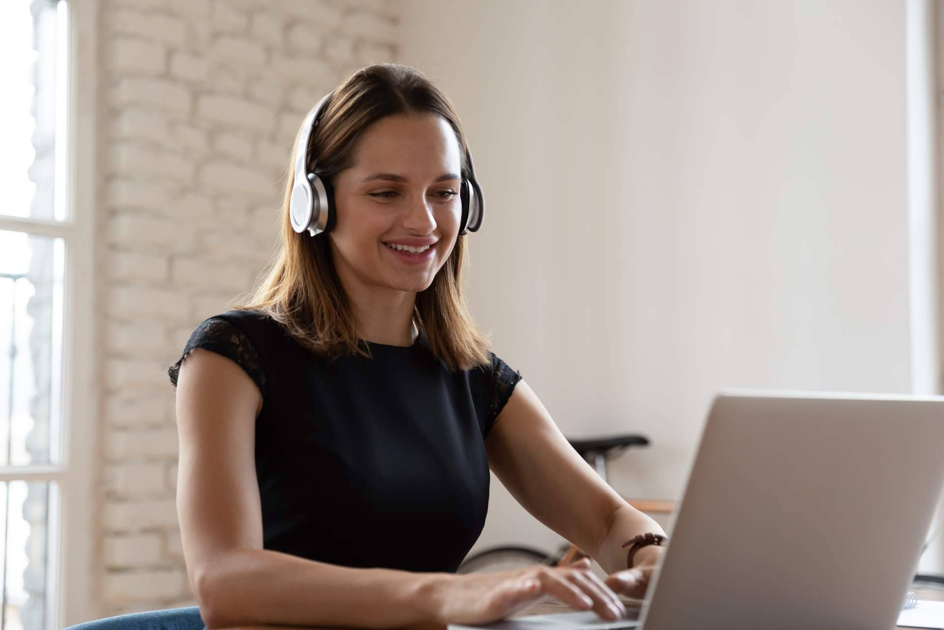 ¿Cuáles son los beneficios de contar con un asistente virtual en una empresa?, por SVAE