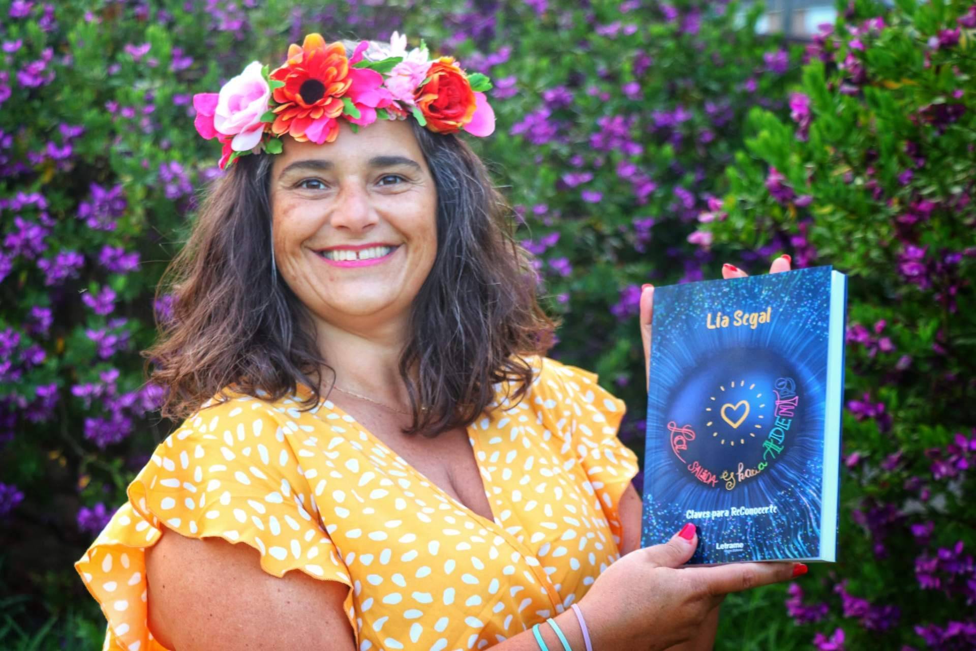'La salida es hacia adentro. Claves para ReConocerte', el libro de Lia Segal editado por Letrame Grupo Editorial