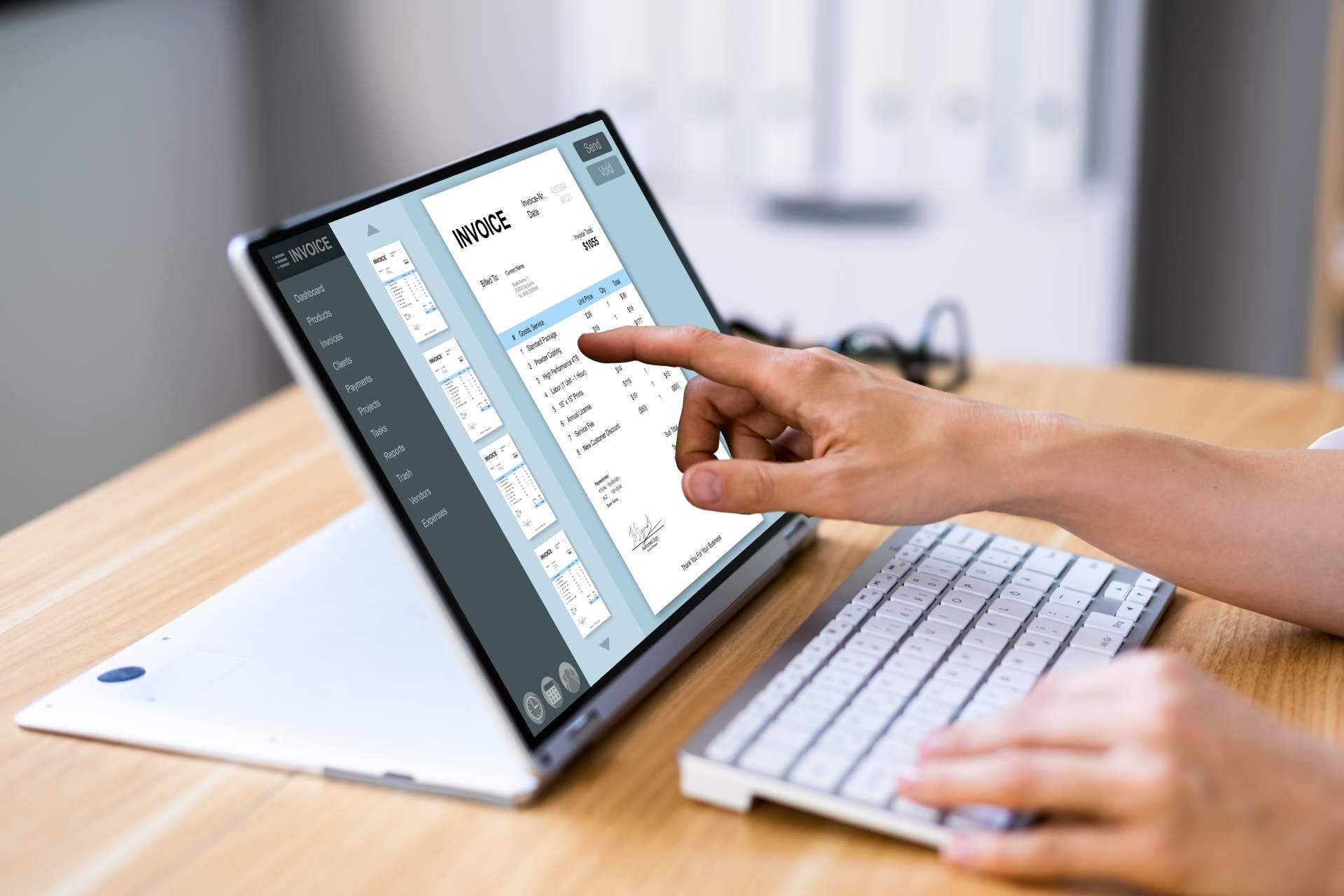 Webforever proporciona un software para gestionar la factura electrónica obligatoria