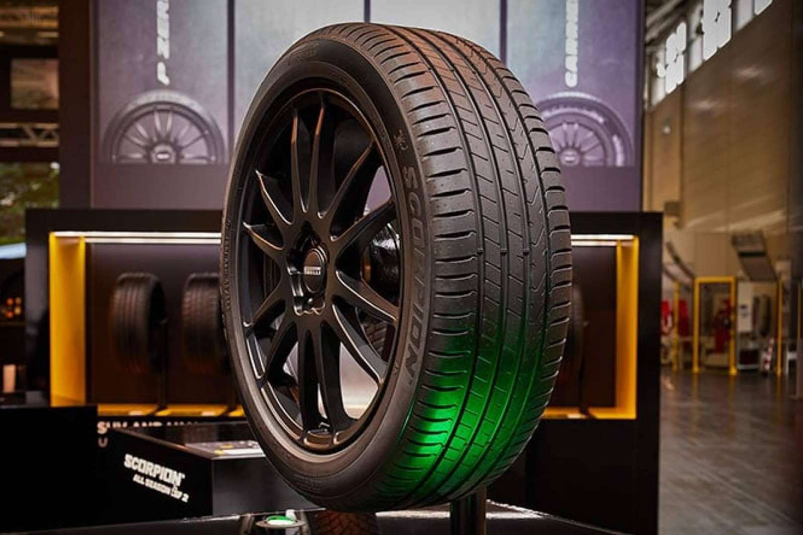 No hay que perderse la promoción de Pirelli en los talleres de la red Blacktire y conseguir hasta 100 € en una tarjeta regalo