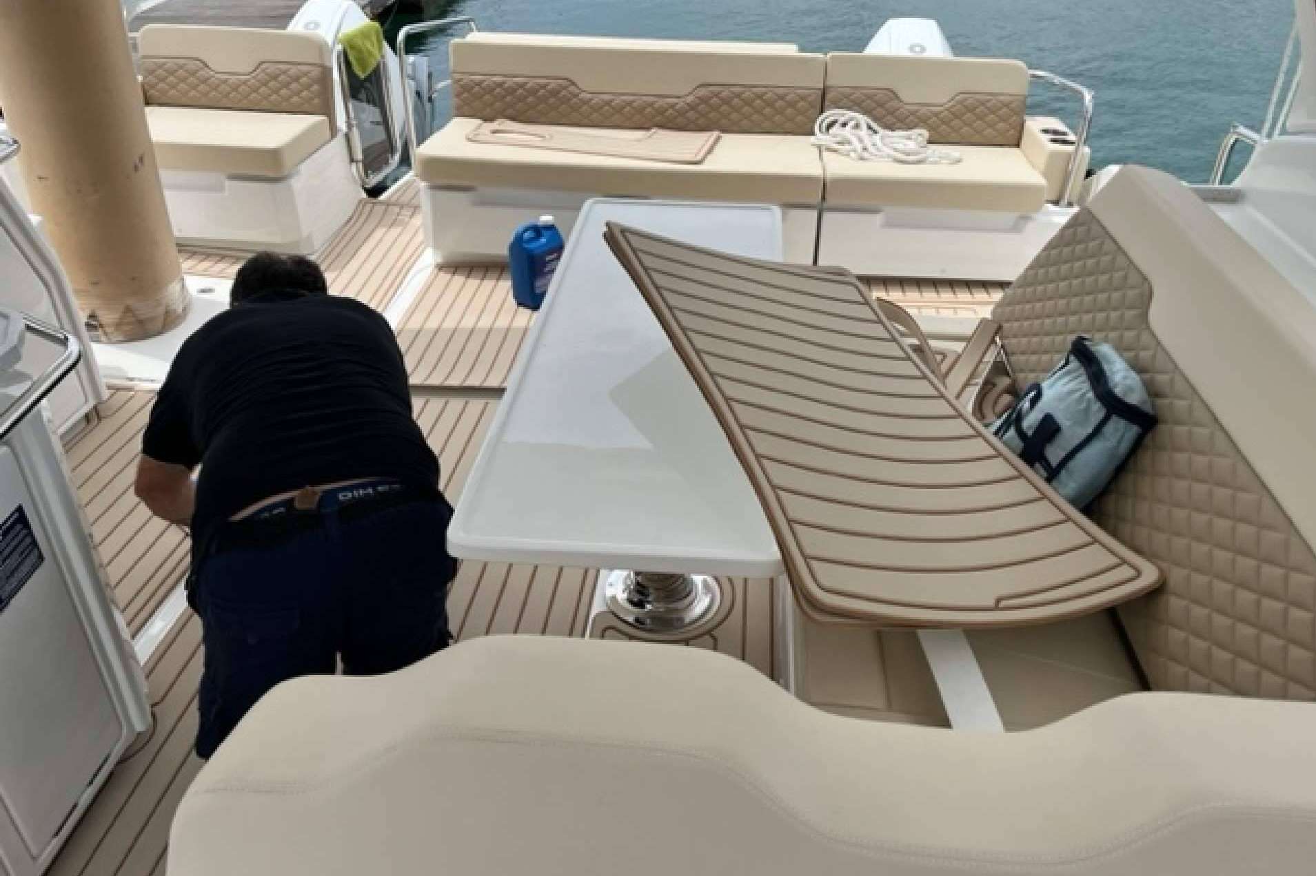 Teca sintética 4deck, de la mano de Nautic Services