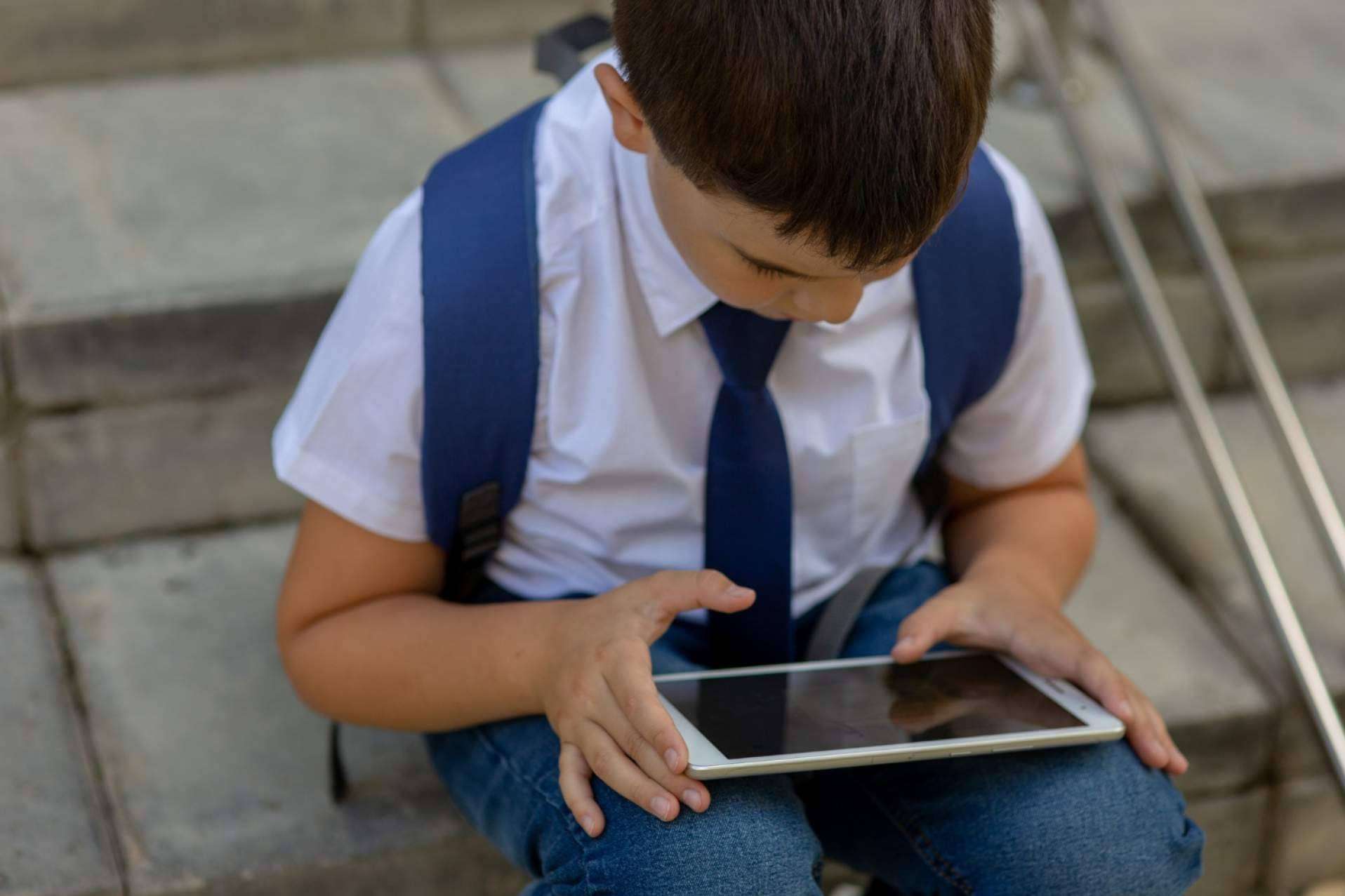 Llega la protección de datos a los colegios, de la mano de las AMPA y Stop Datos