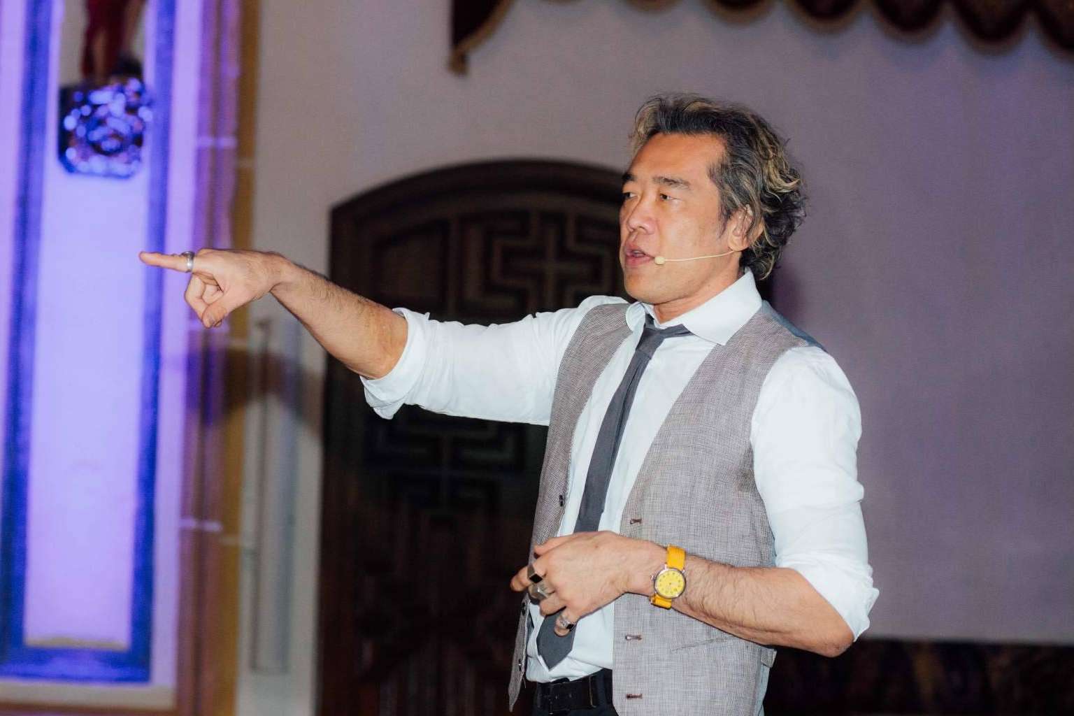 Los grandes referentes internacionales en odontología estética forman con PgO UCAM