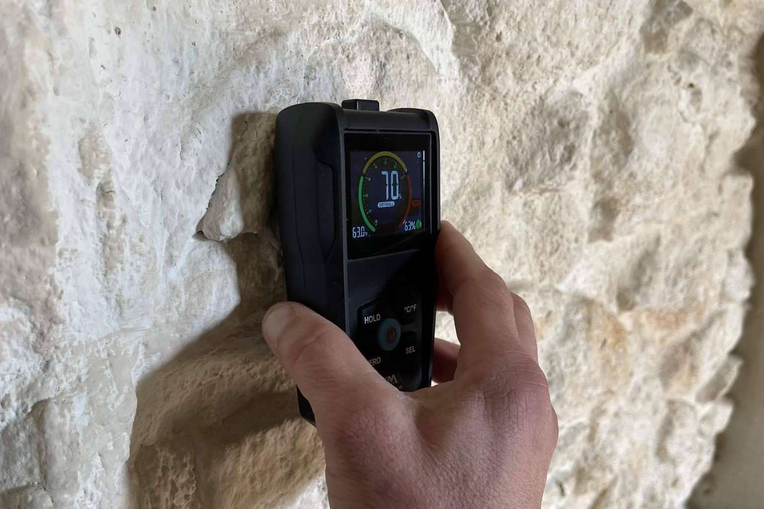 Contratar a detectives de las humedades, con precisión en diagnóstico y garantía en solución, de la mano de BKM Solutions