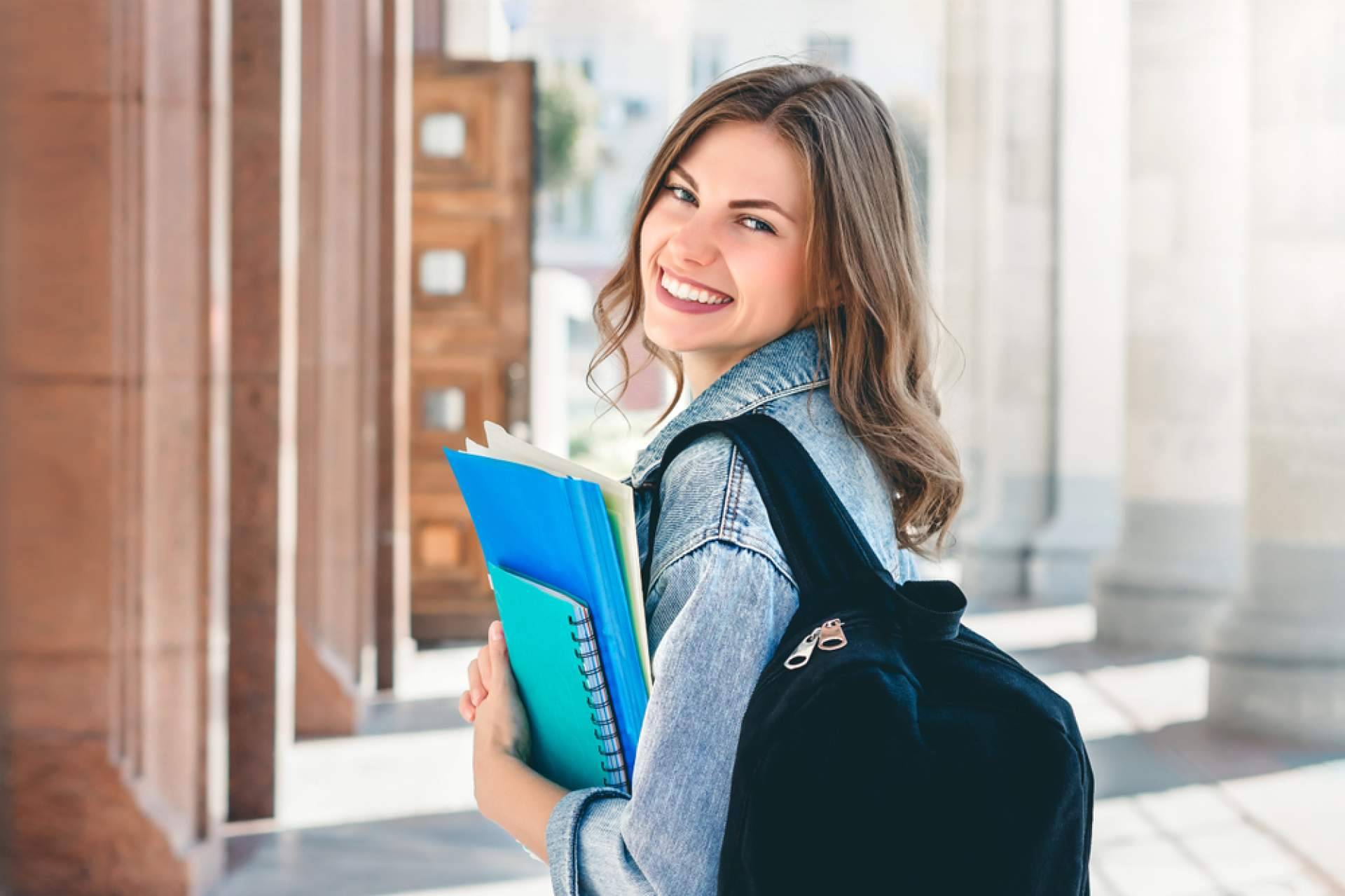 Linguavisión ayuda a elegir un centro de formación para aprender inglés según las necesidades