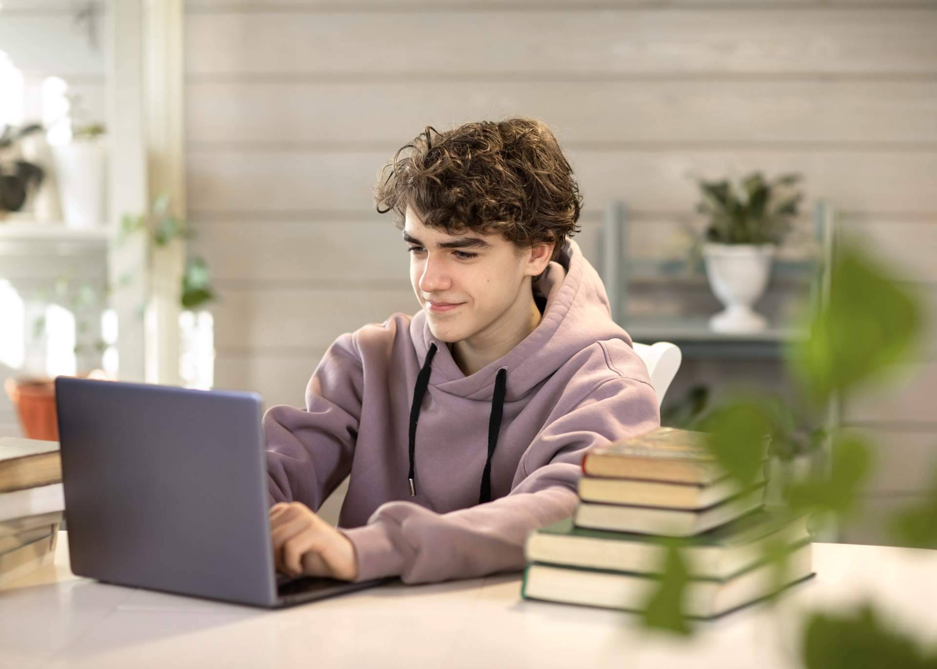 Ampliación del plazo para solicitar el bono cultural joven. ¿Cómo solicitarlo con el certificado digital de forma rápida y segura?