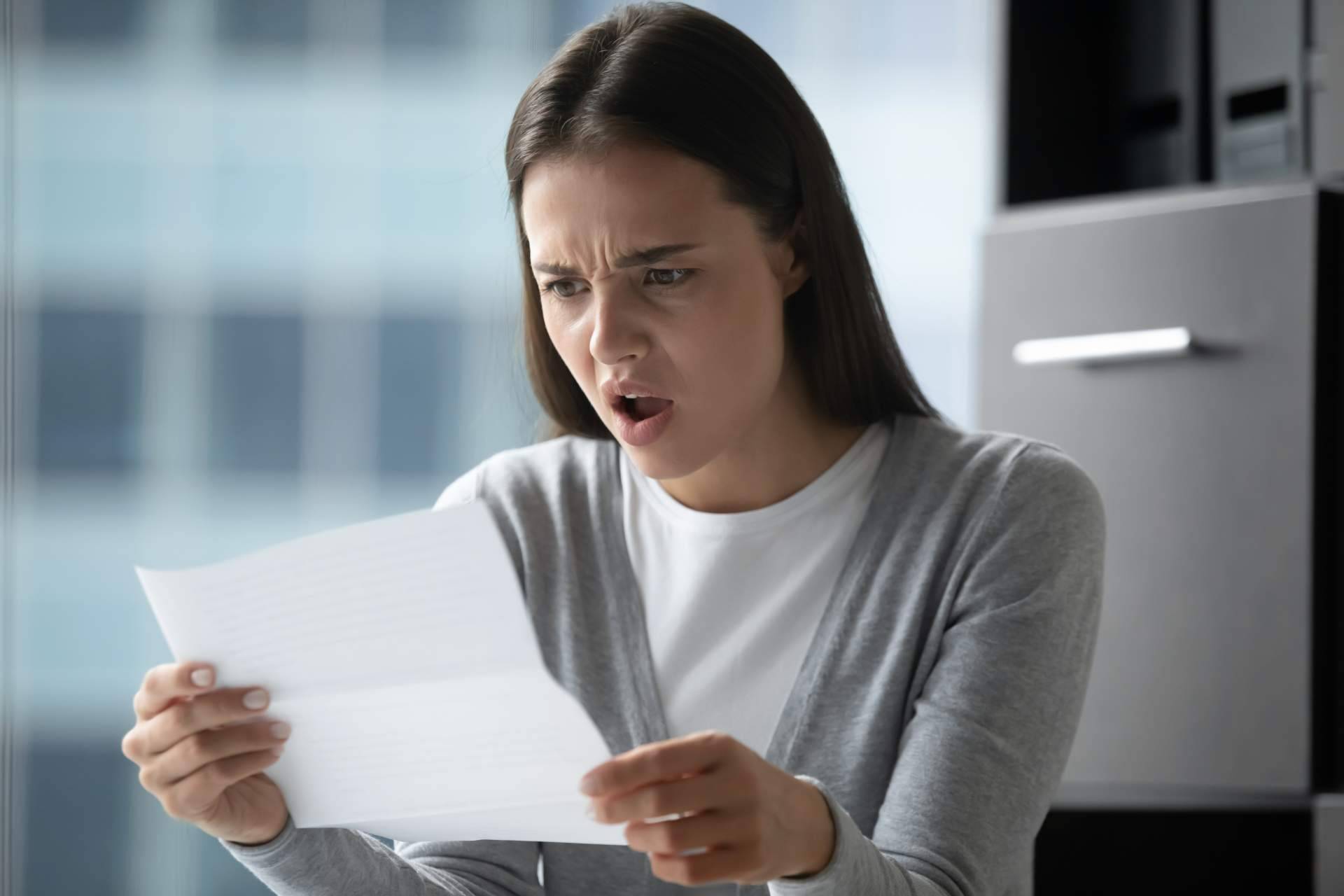 La inclusión indebida a un fichero de morosos vulnera el derecho al honor, por Badexcug