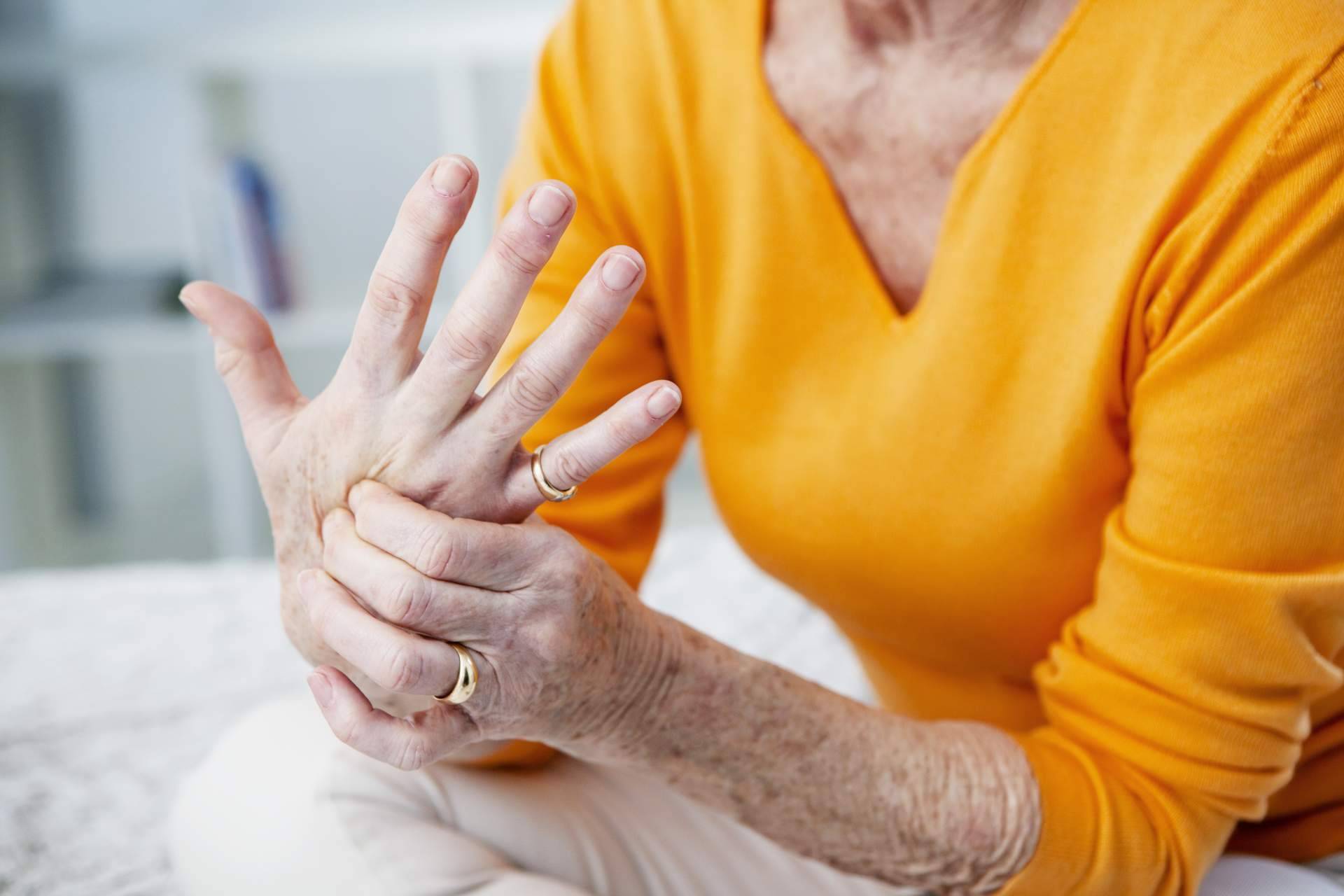 La asociación de pacientes de artrosis y osteoporosis OAFI colabora con iXalud