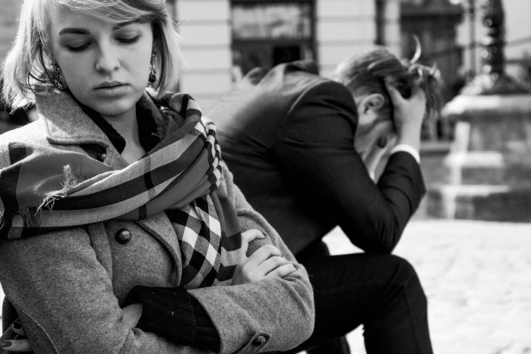 Si se duda de la pareja es legal contratar un detective privado