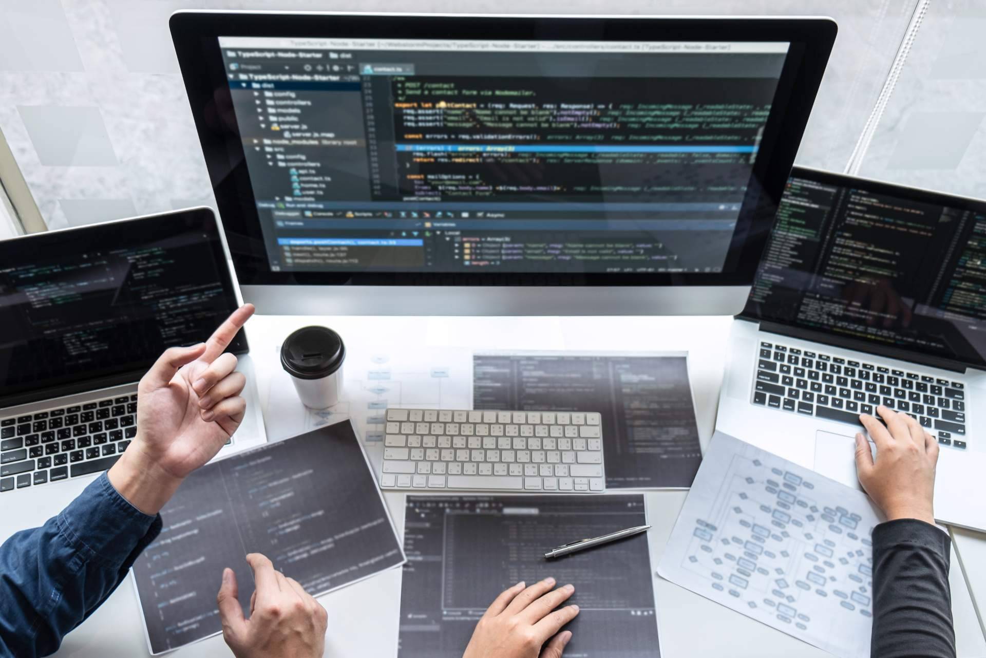 Desarrollo de aplicación web personalizada, de la mano de Devmunity