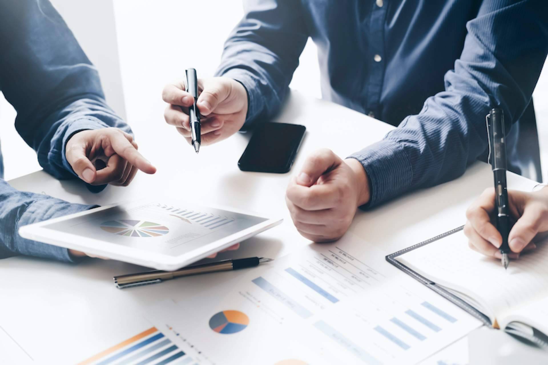 Las microfinancieras enfrentan la intensa competencia y se adaptan a lo digital con el apoyo de la tecnología