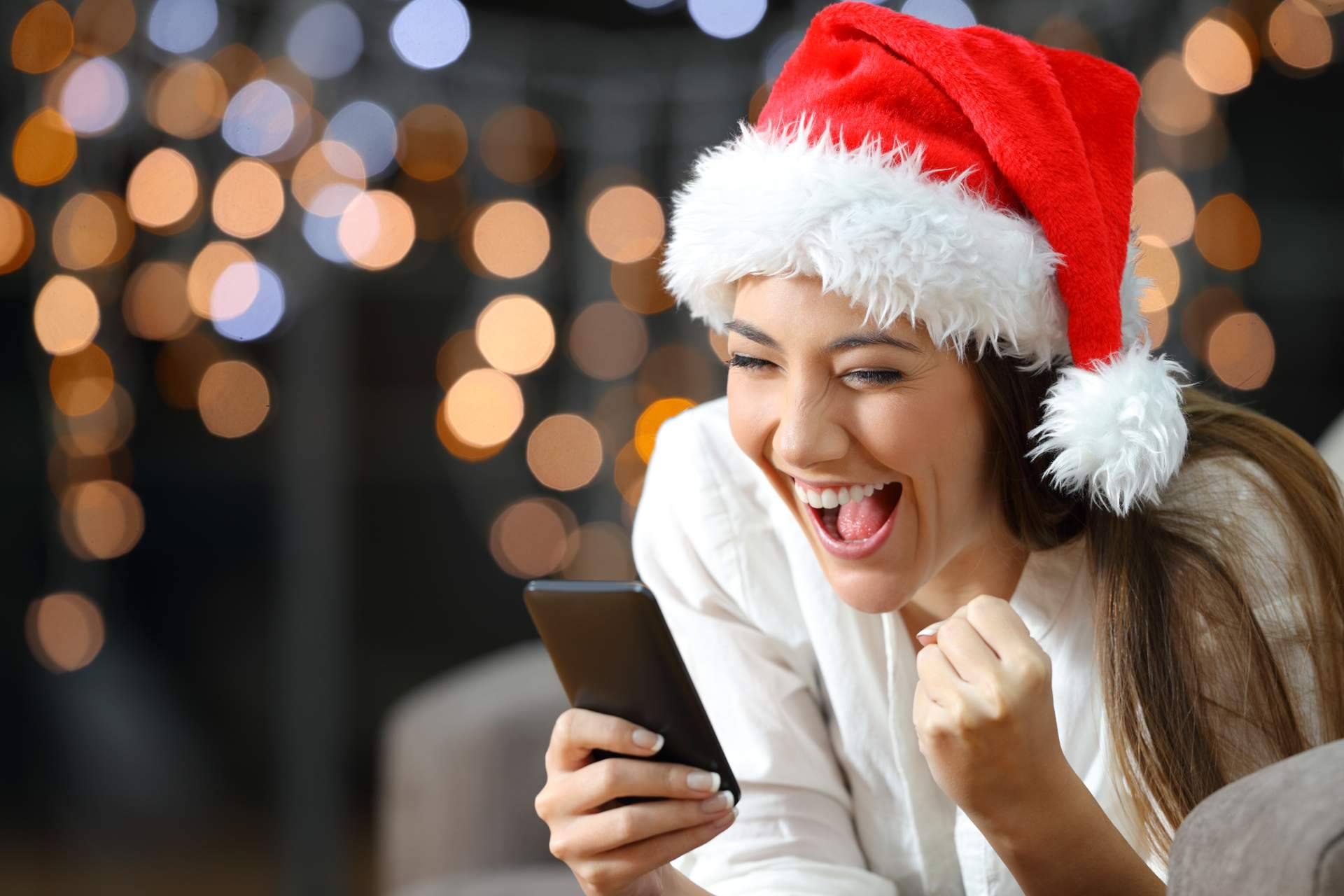 Comprar lotería de Navidad online es algo fácil actualmente de la mano de ElSieteDeOros