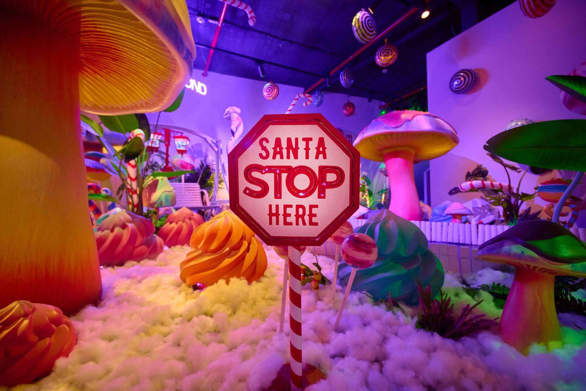 Celebrar la Navidad en el Universo Sweet Space con un Mes de Magia y Alegría