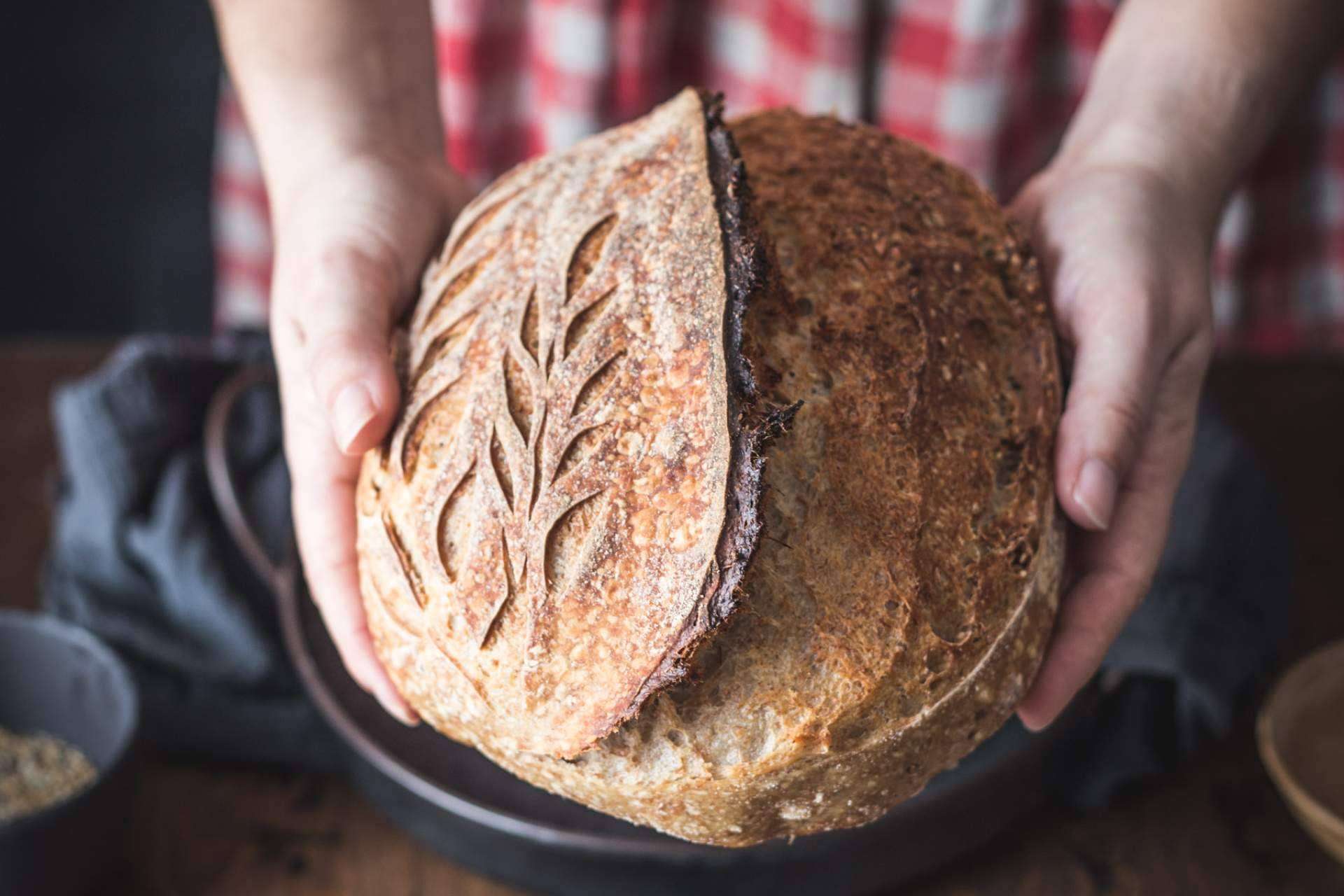 Hacer pan casero con masa madre con la ayuda de Masas de Madre
