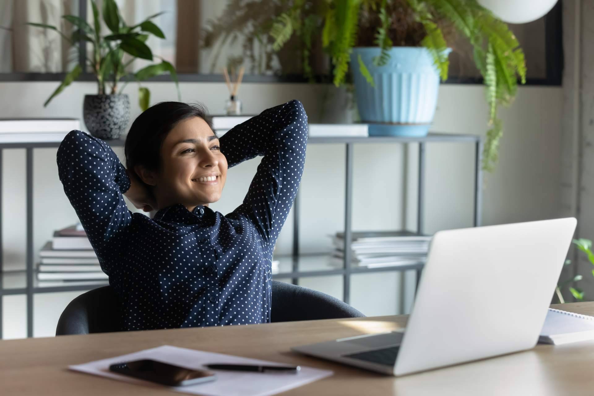 Cómo cumplir con facilidad la normativa sobre el registro de jornada; software as a service de HRLOG