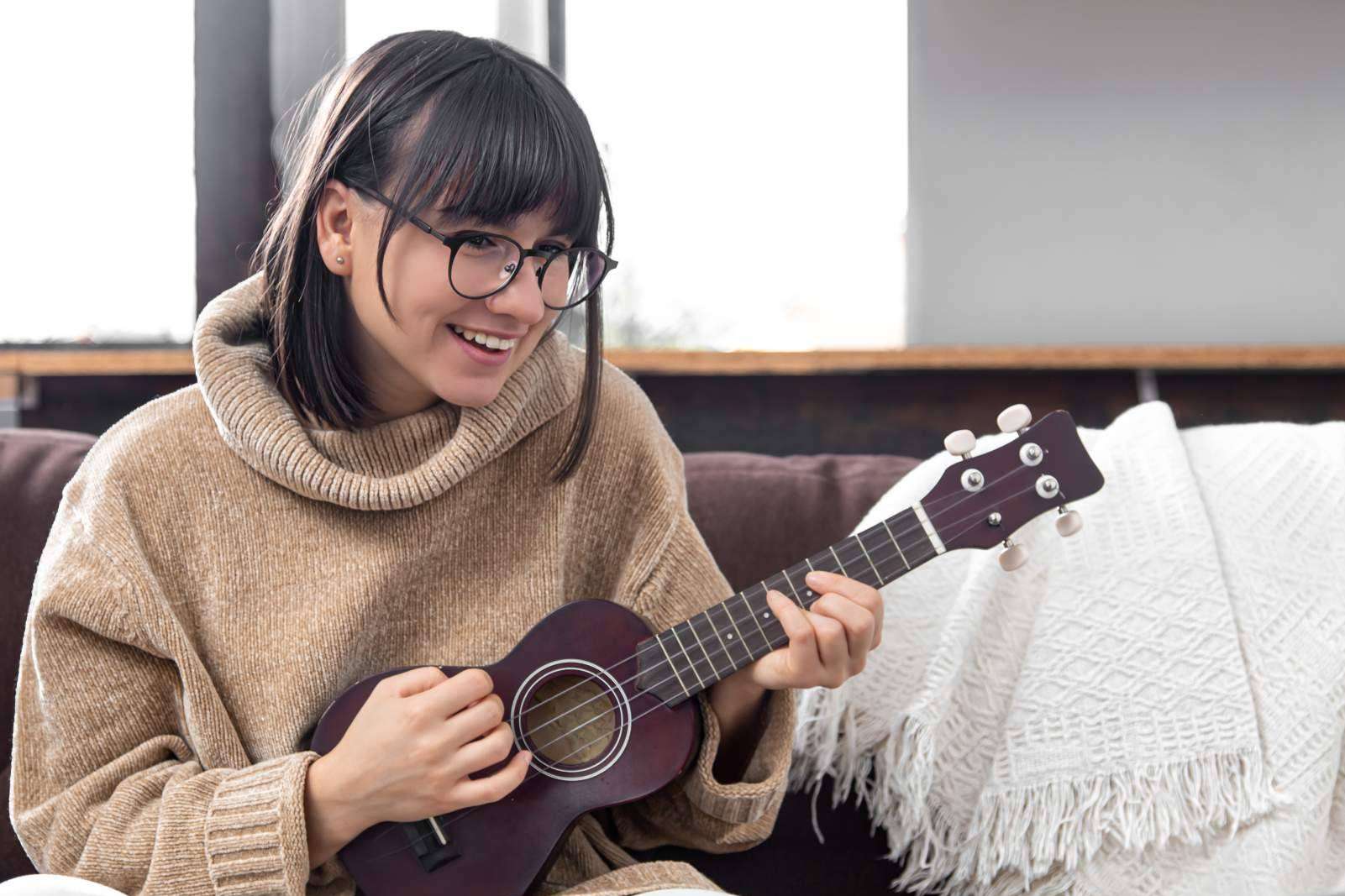 El curso de ukelele del centro La Clave