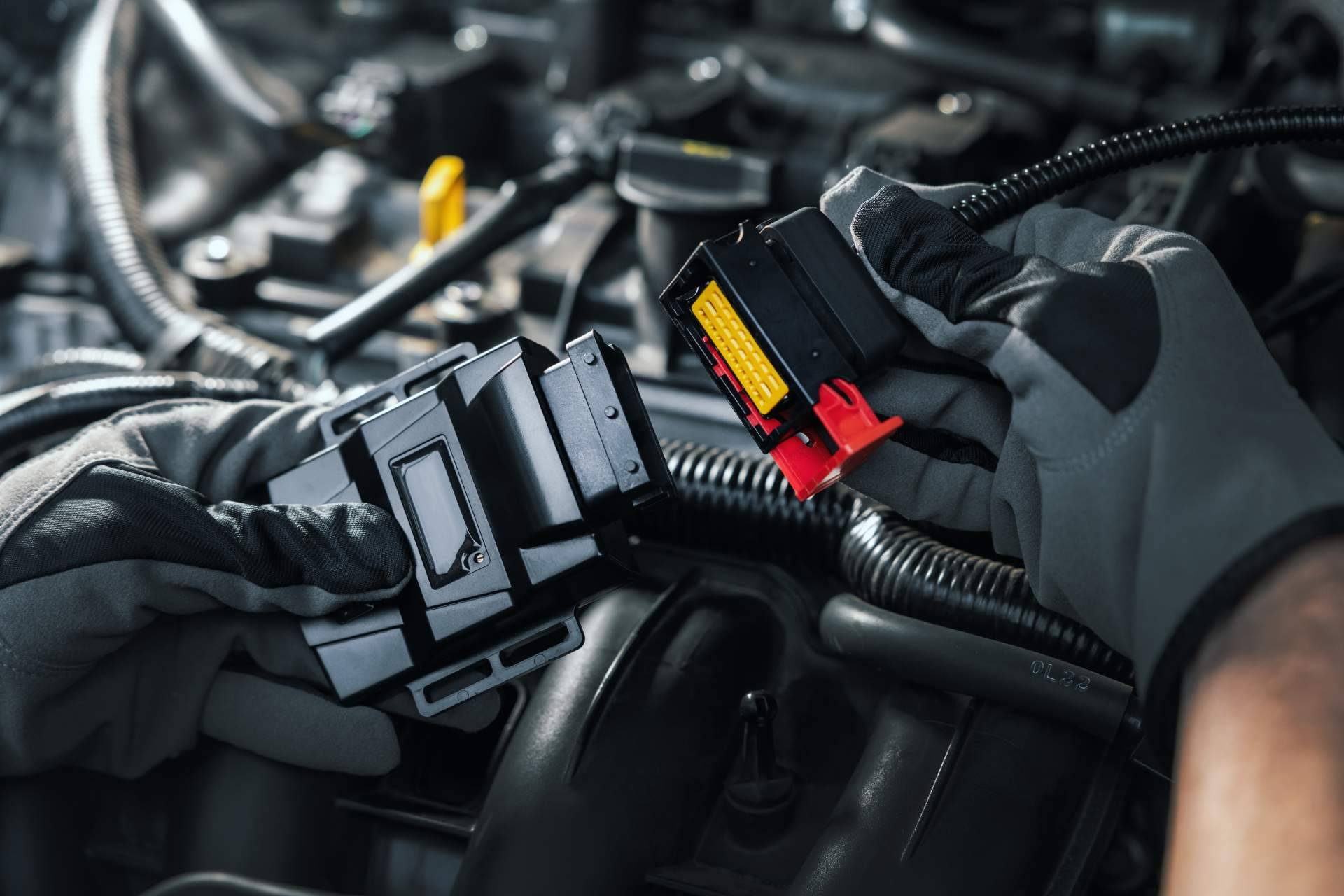 Digi-Tec proporciona herramientas para la reprogramación de la centralita de automóvil