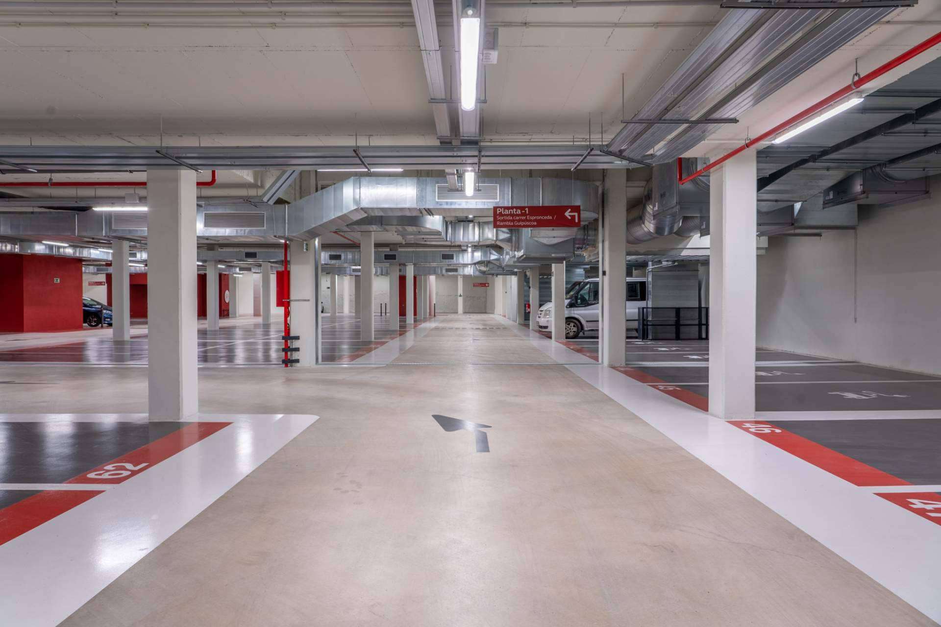 Etecnic gestionará los puntos de recarga de los parkings de Núñez i Navarro