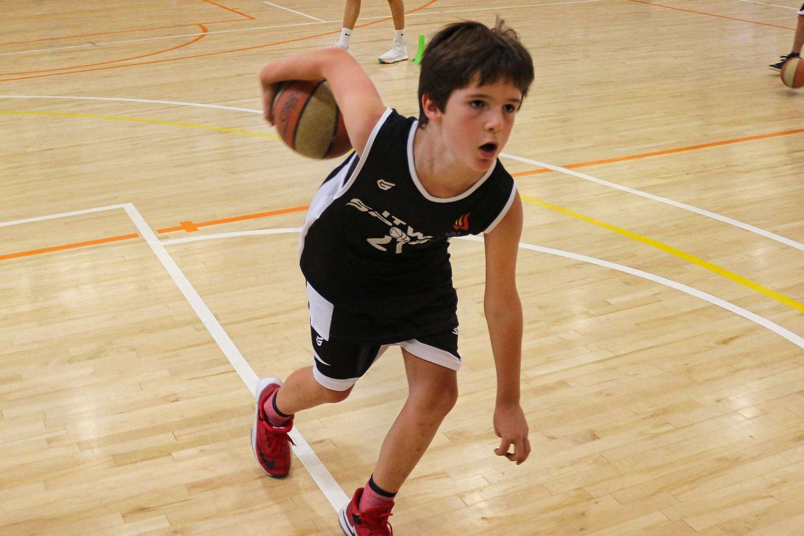 Entender la importancia de la preparación de un jugador de baloncesto, con ITW Sport