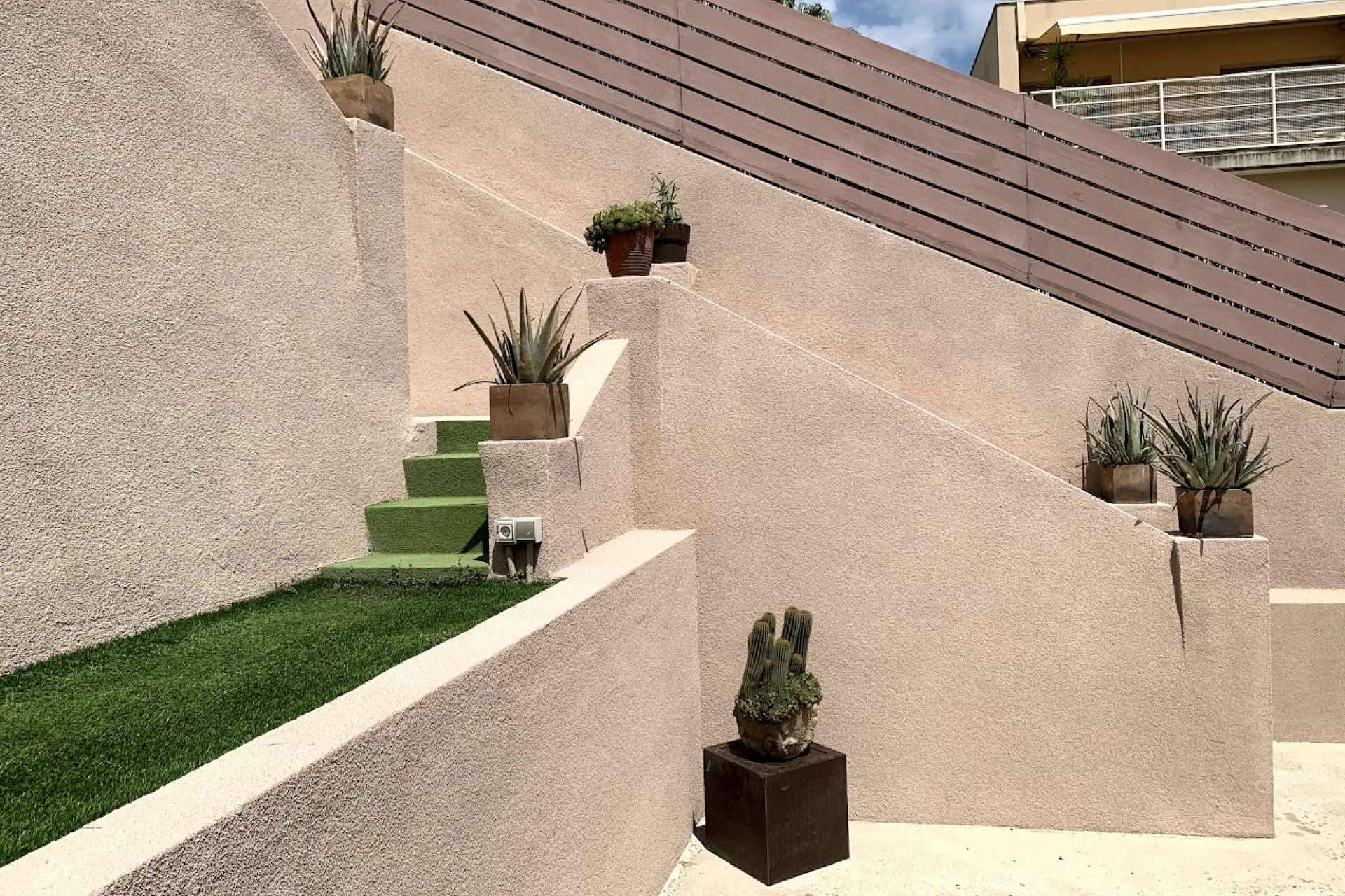 Corcho proyectado KliuCork®, una solución ecológica y polivalente para la confortabilidad del hogar